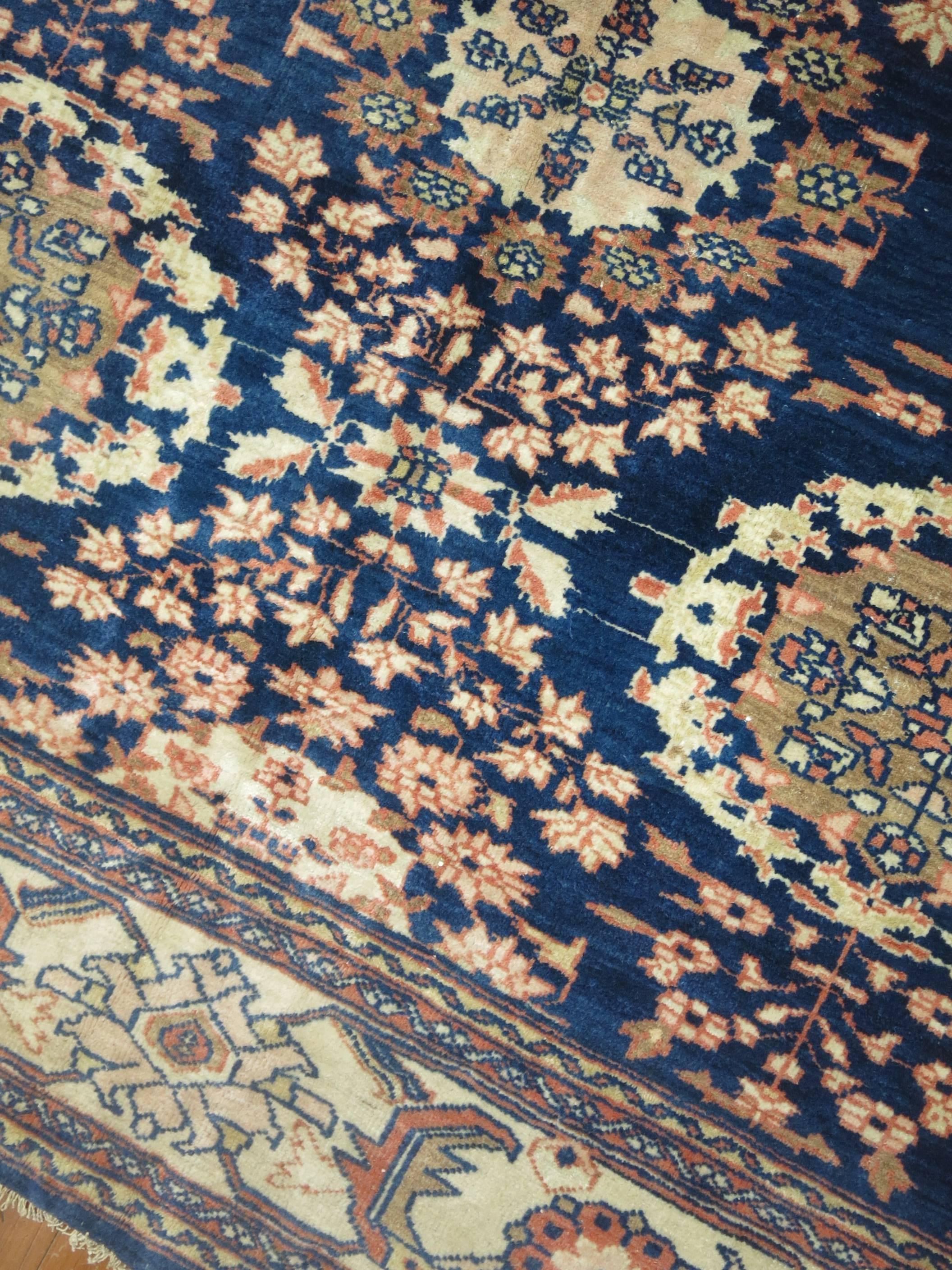 Sultanabad Zabihi Collection Tappeto persiano blu antico Mahal in vendita