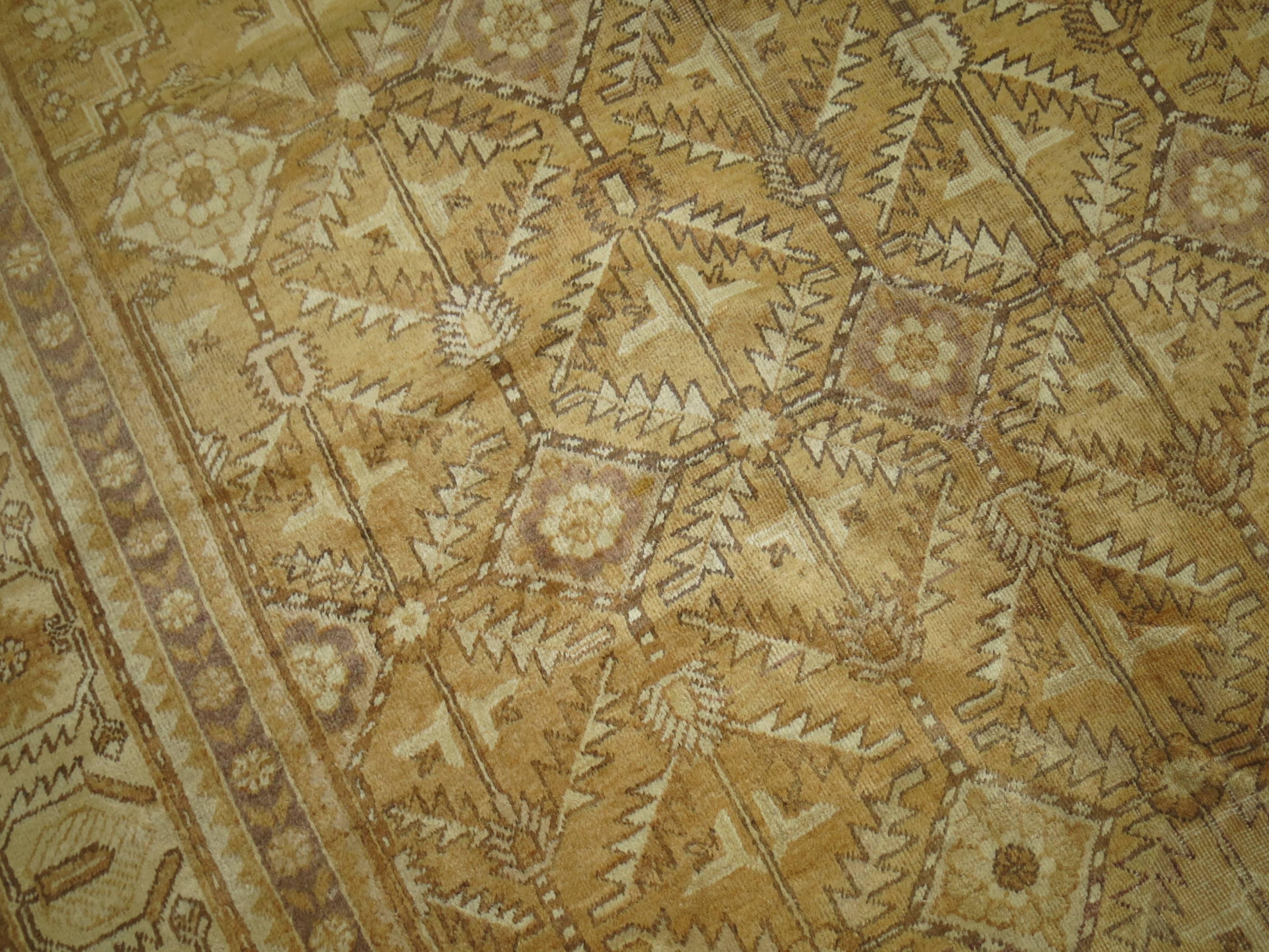Antiker Khotan-Teppich aus Stroh, frühes 20. Jahrhundert (Handgeknüpft) im Angebot