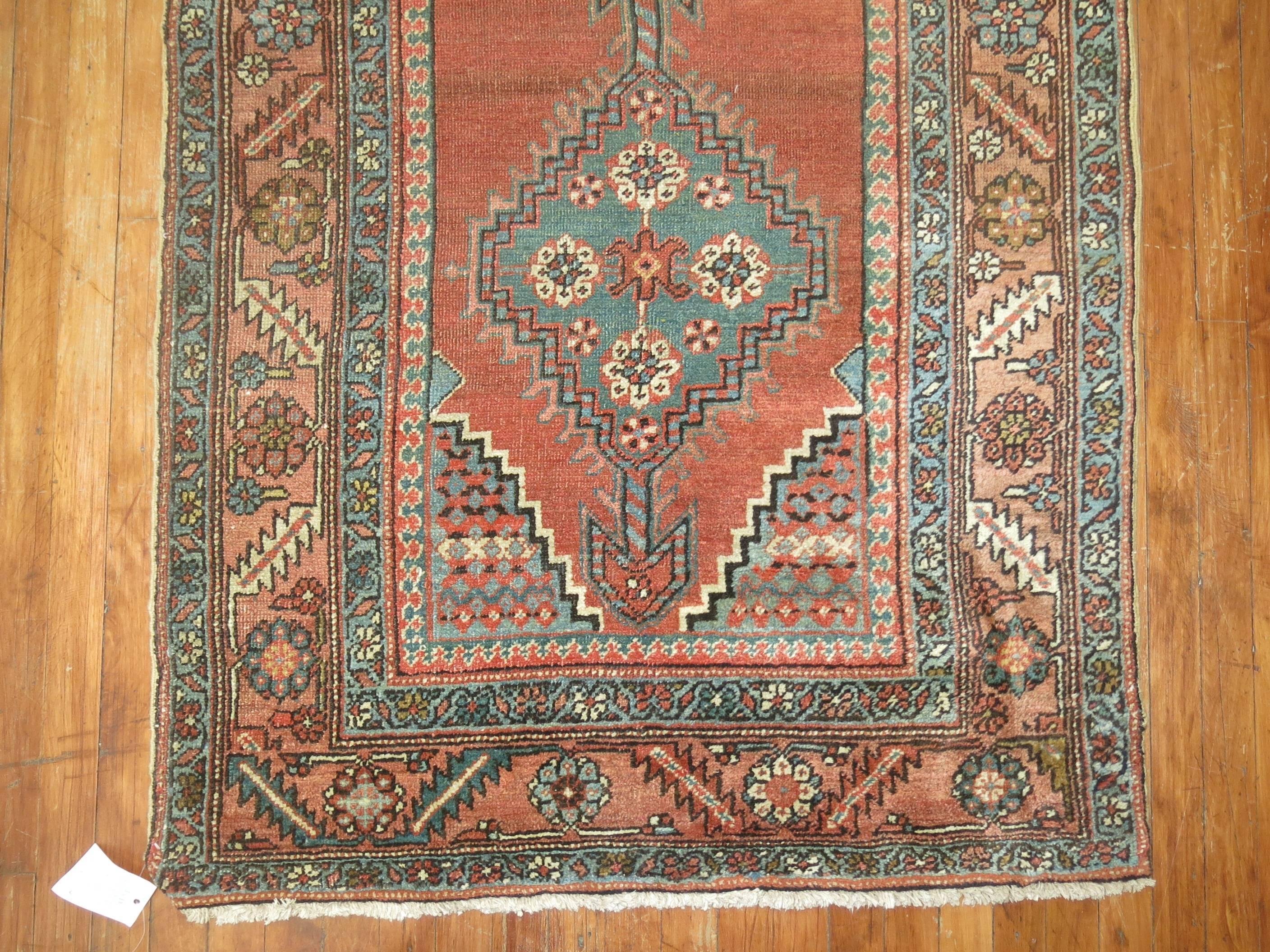 Antique Heriz Runner In Good Condition For Sale In New York, NY