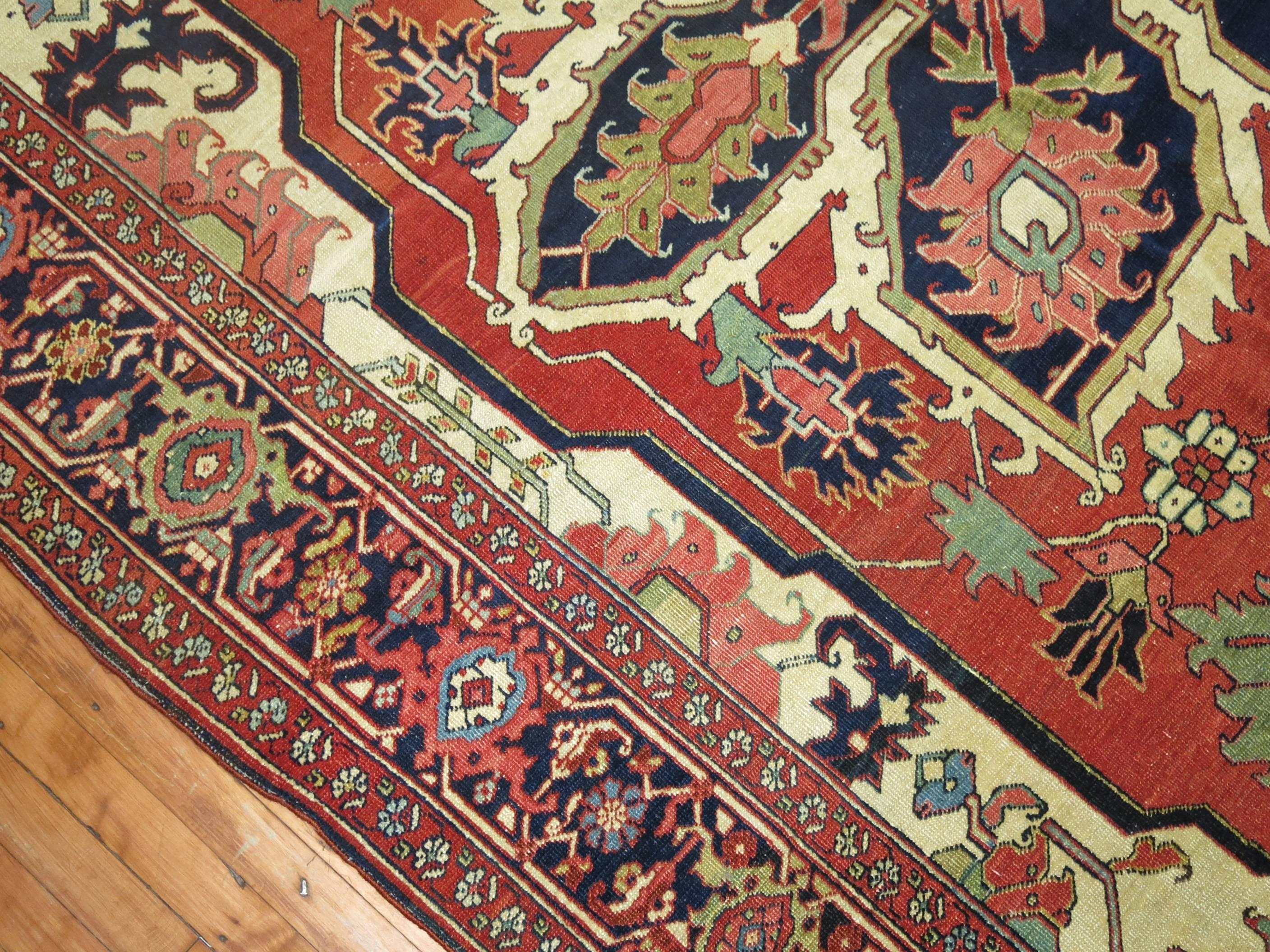 An authentic one-of-a-kind late room size Connoisseur caliber 19th century Persian Heriz Serapi rug 

Measures: 9'9'' x 12'11''.