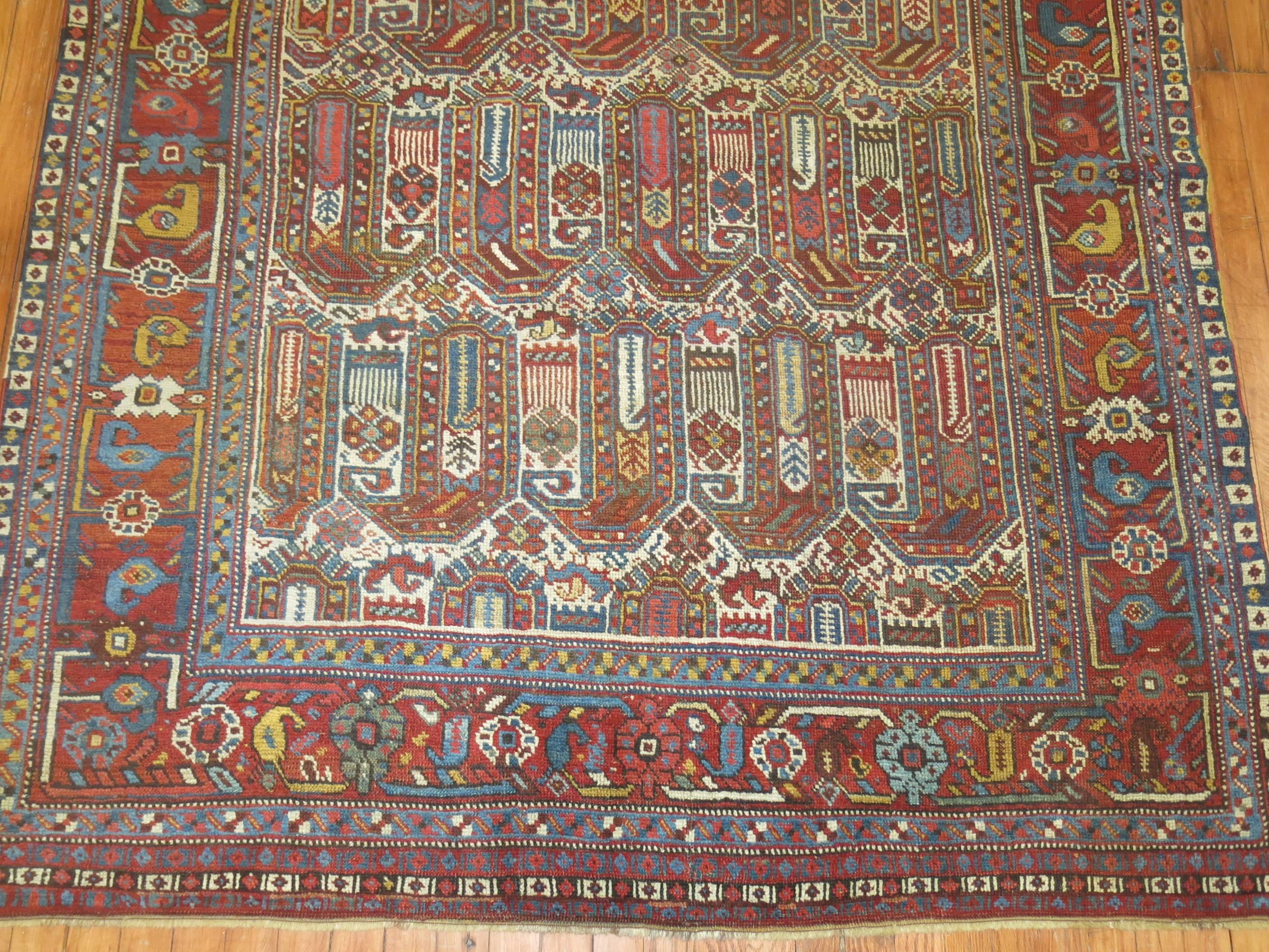 Tribal Antique Shiraz Khamseh Rug In Good Condition For Sale In New York, NY