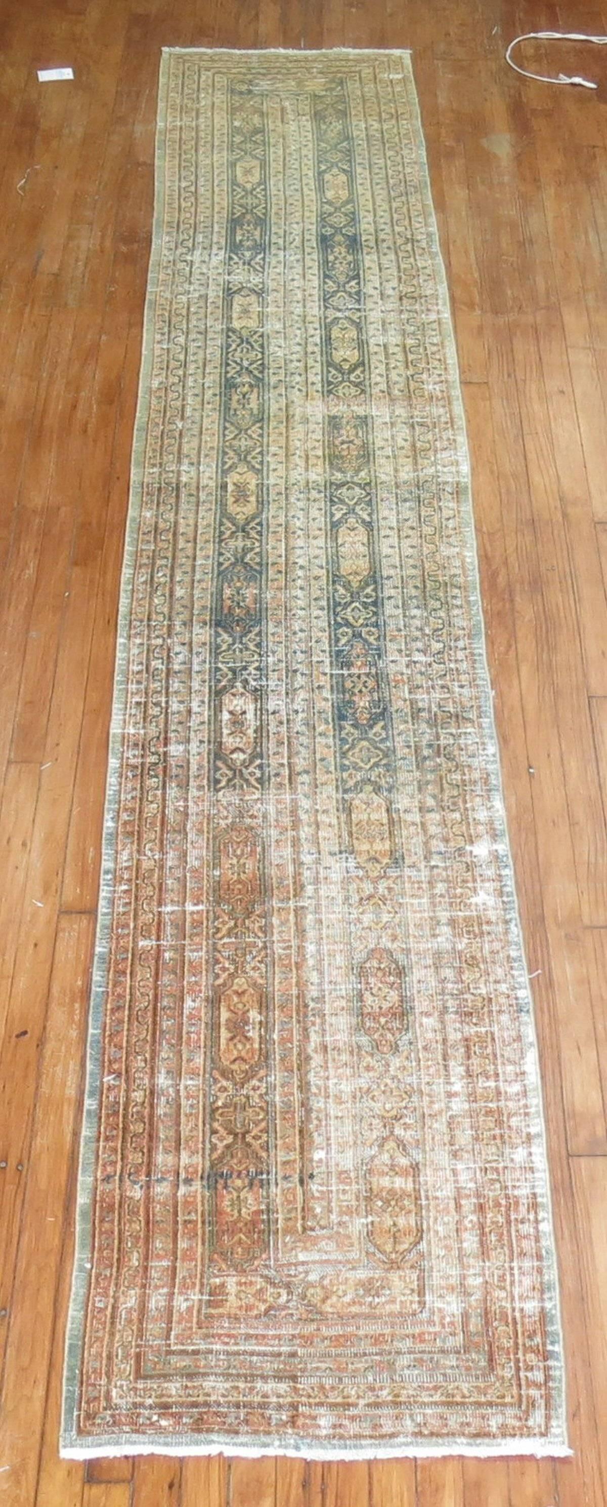 Wool Antique Doroksh Distressed Runner