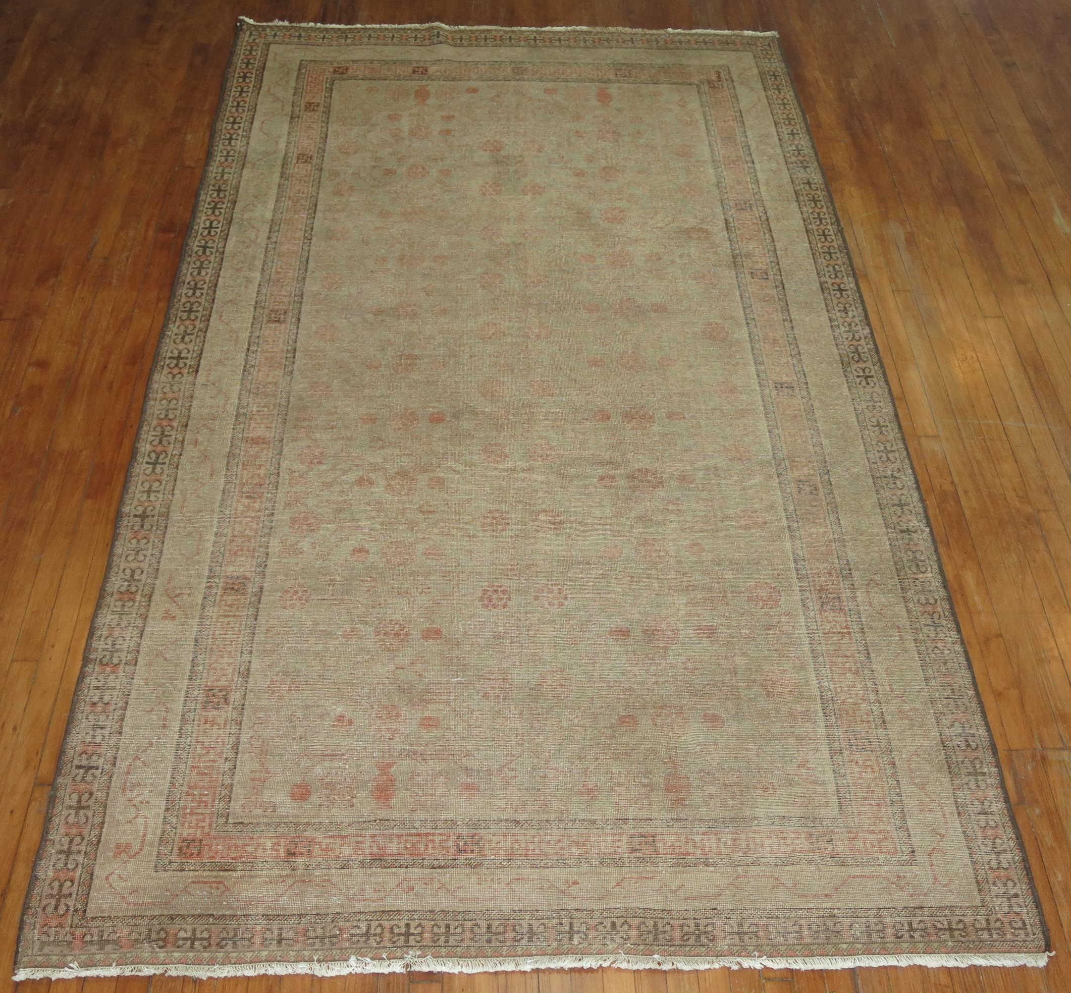 Shabby Chic Gray Khotan Gallery Size Wool Late 19th Century Carpet In Distressed Condition For Sale In New York, NY