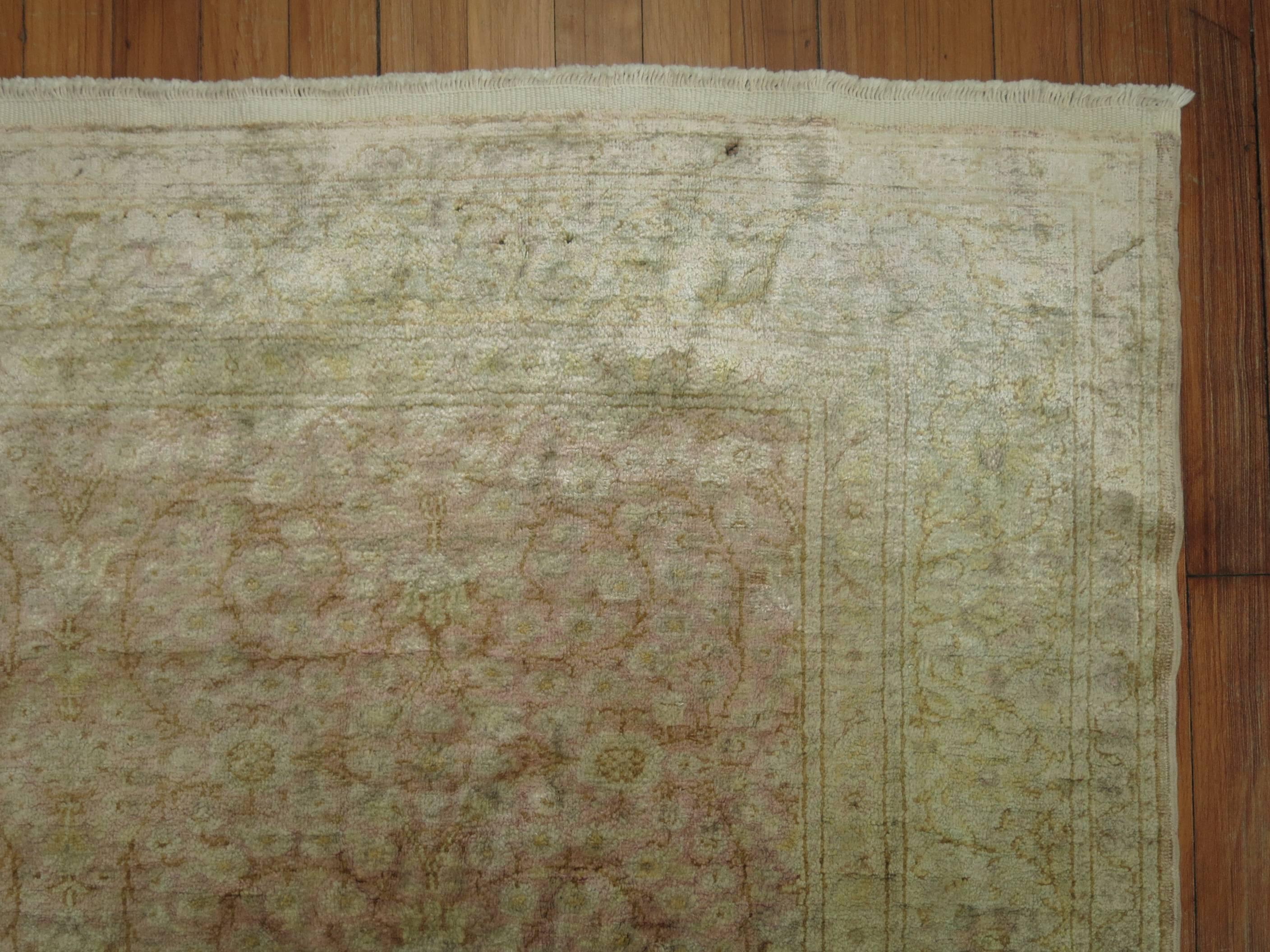 Türkischer Teppich aus rosa Seide (Baumwolle) im Angebot