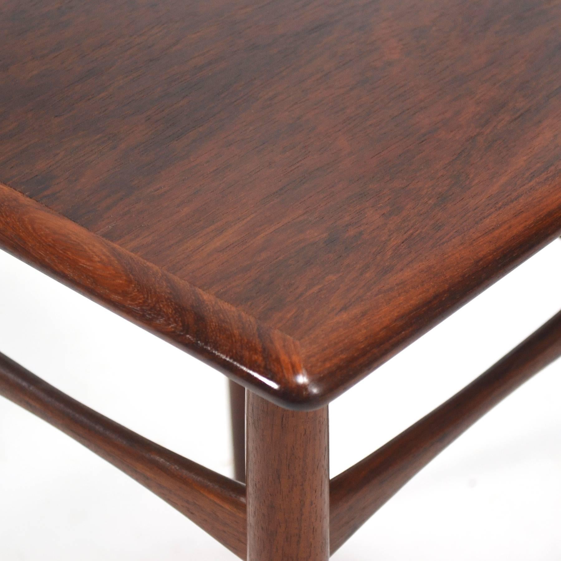 Arne Hovmand-Olsen Rosewood Side Table In Good Condition For Sale In Highland, IN