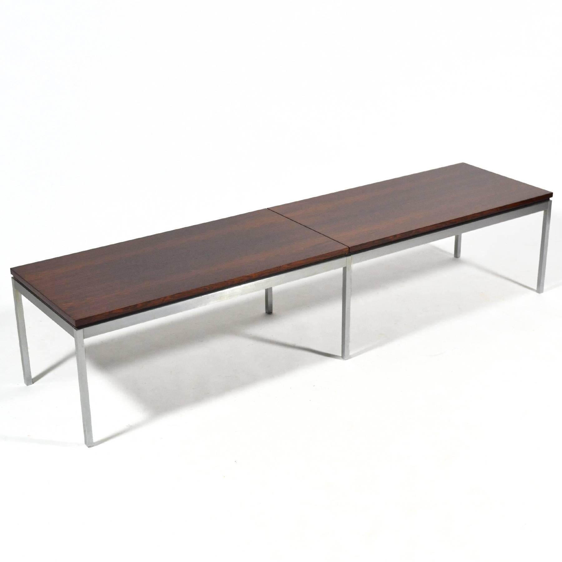 Américain Table ou banc en bois de rose Florence Knoll en vente