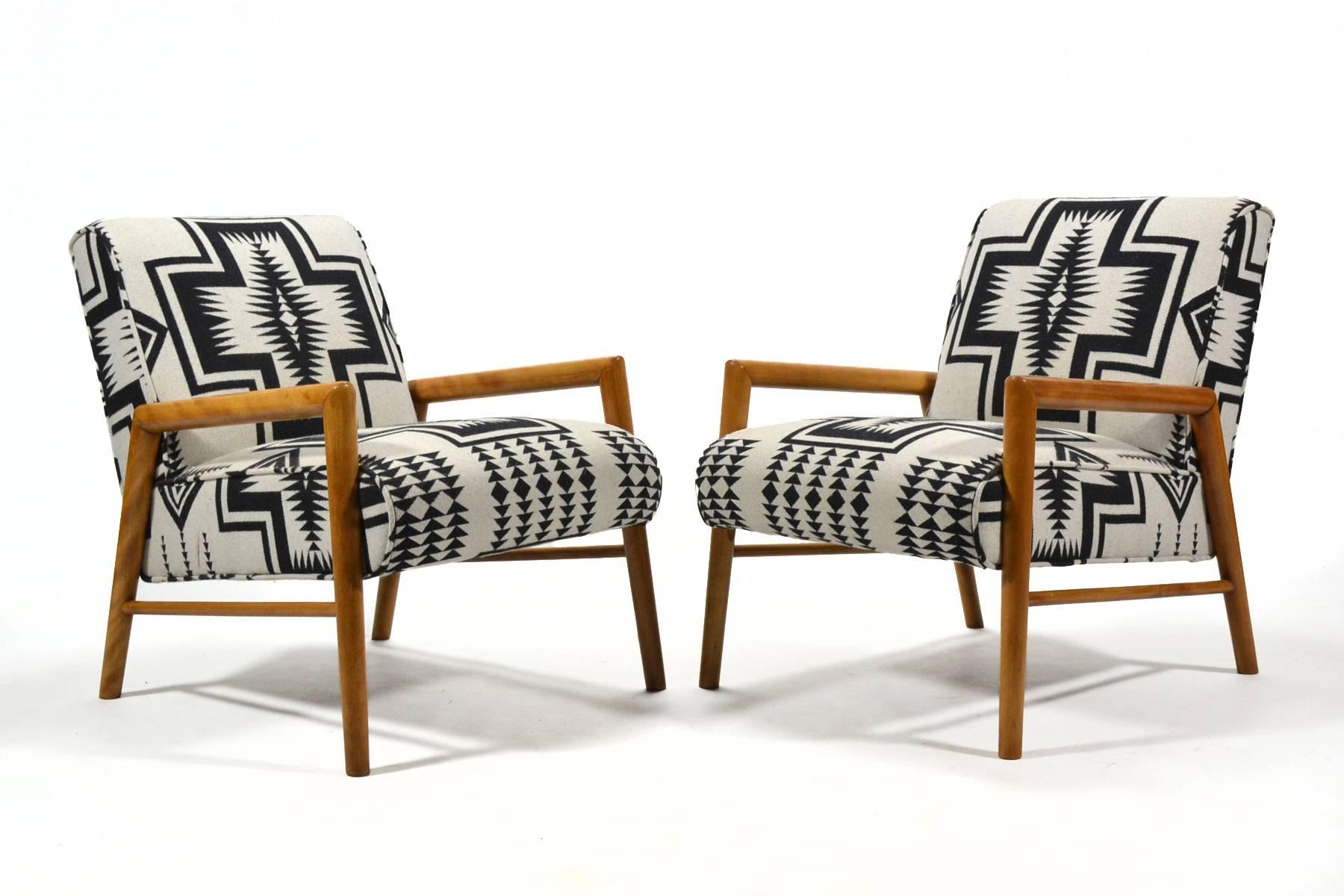 This beautiful pair of easy chairs by Leslie Diamond have open-arm frames of hard rock maple which support seats upholstered in Pendelton 