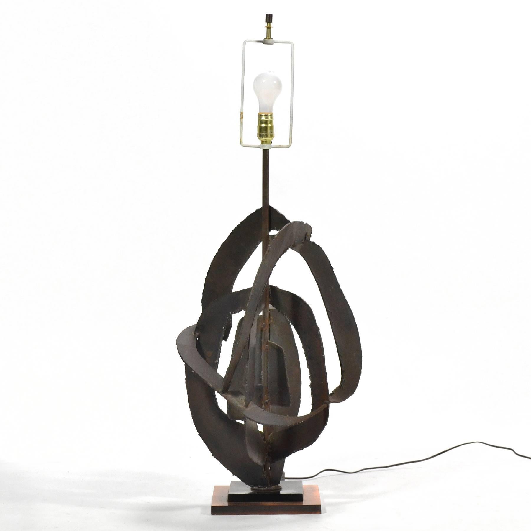 Late 20th Century Harry Balmer Table Lamp with Brutalist Sculpture Base by Laurel