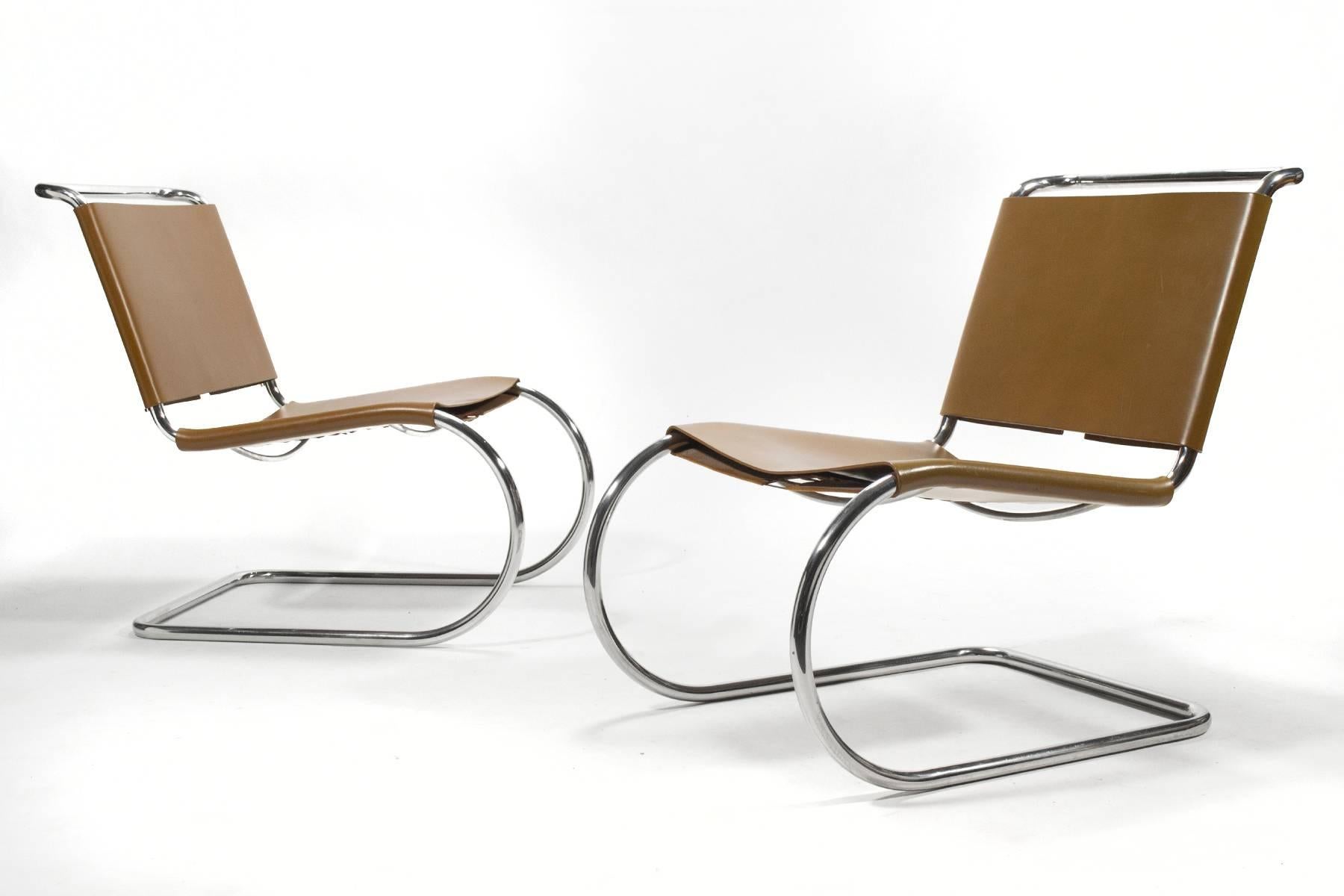 Mies van der Rohe Pair of MR Lounge Chairs 1