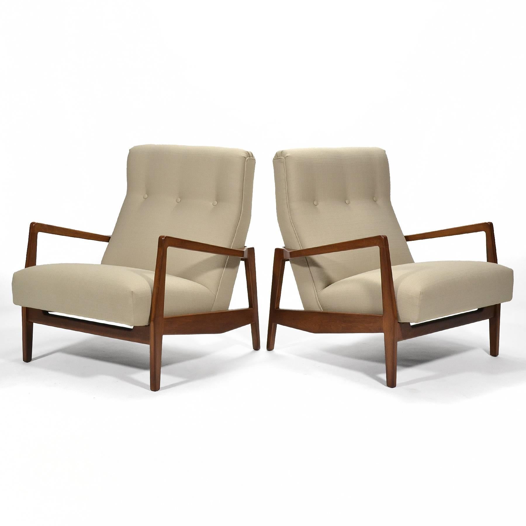 Mid-Century Modern Jens Risom Pair of Lounge Chairs