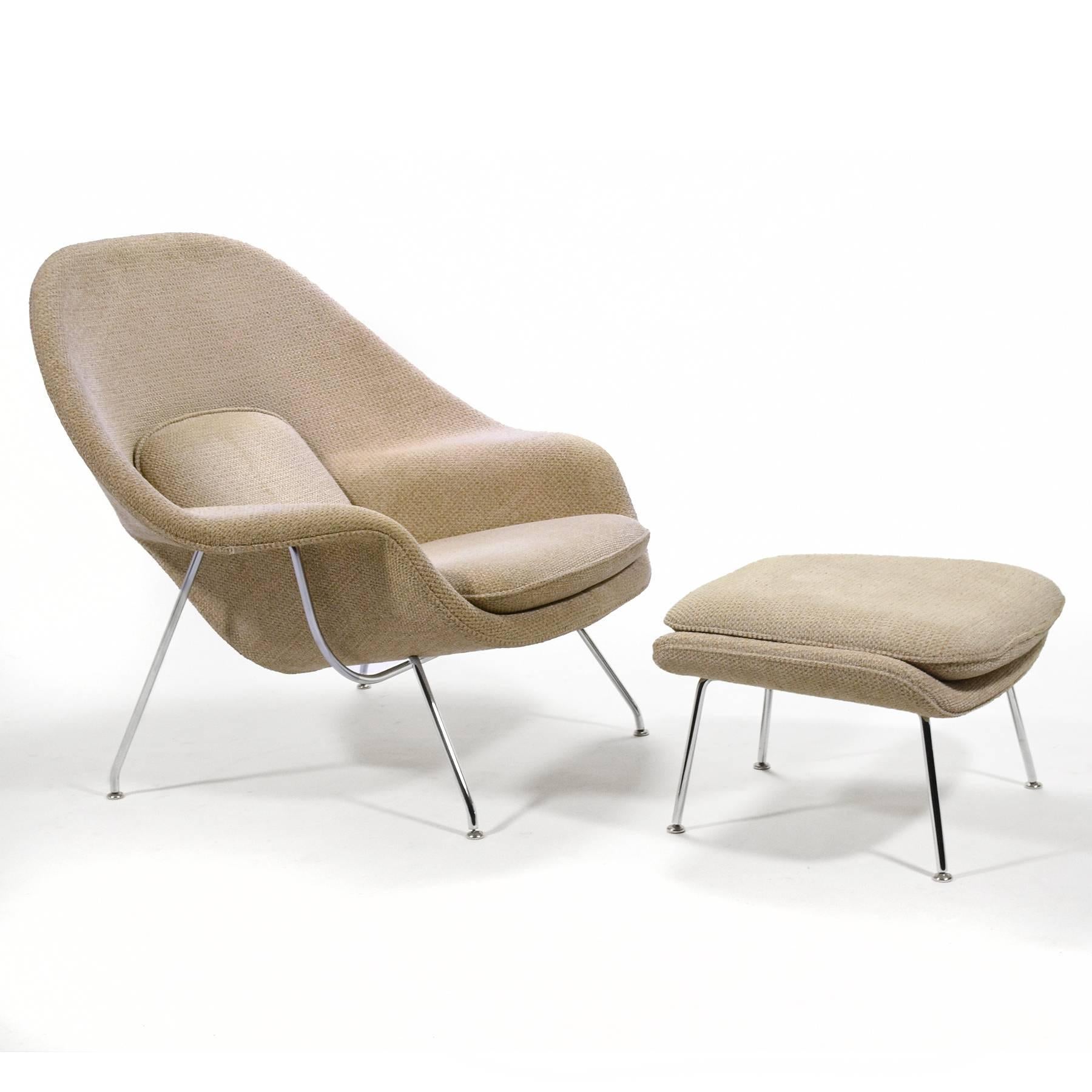 American Eero Saarinen Womb Chair and Ottoman by Knoll