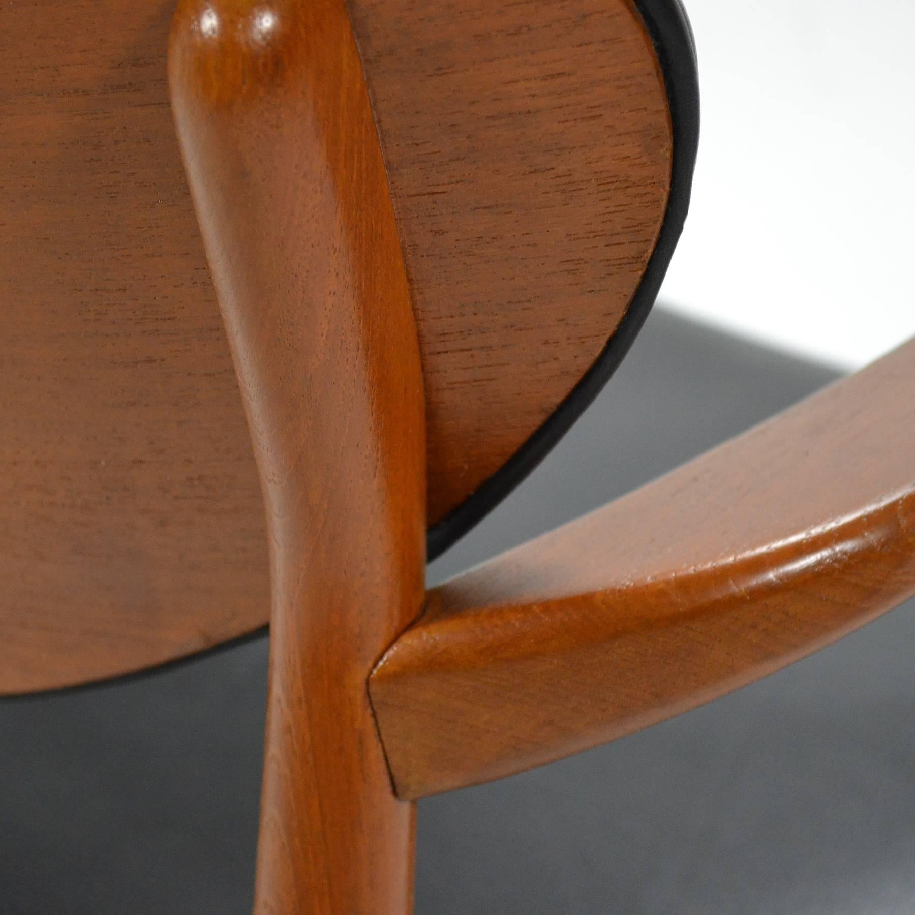 Ejnar Larsen and Aksel Bender Madsen Easy Chair 3