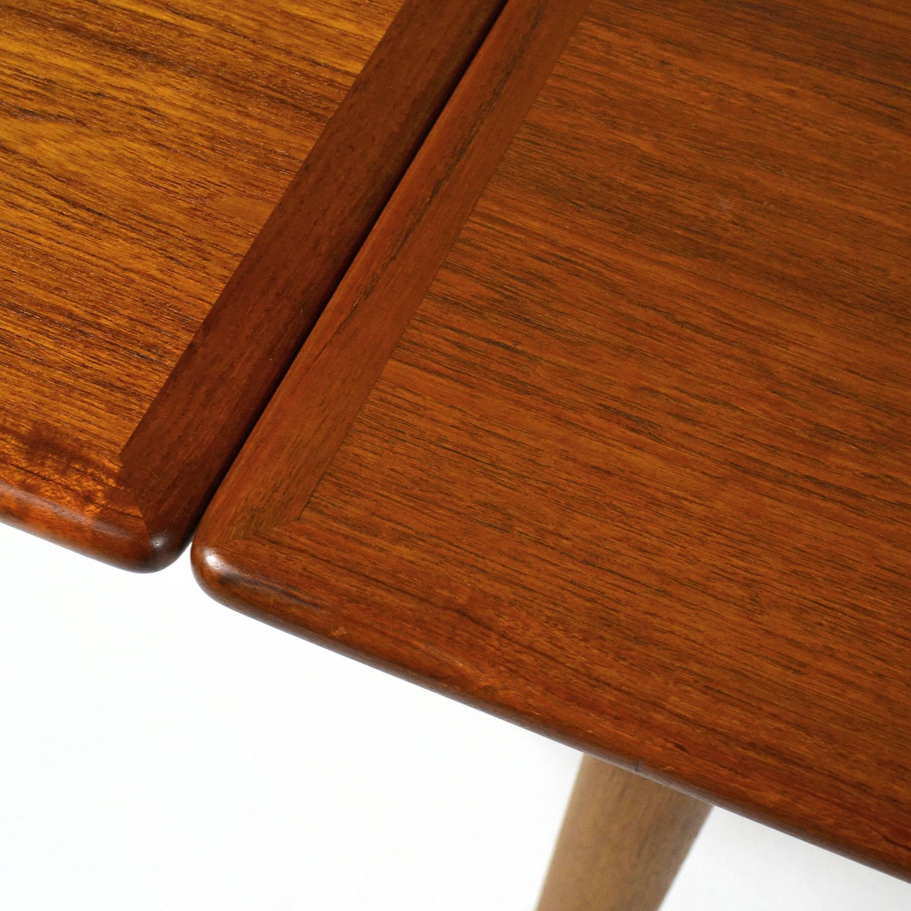 Hans Wegner AT312 Draw-Leaf Dining Table by Andreas Tuck 1