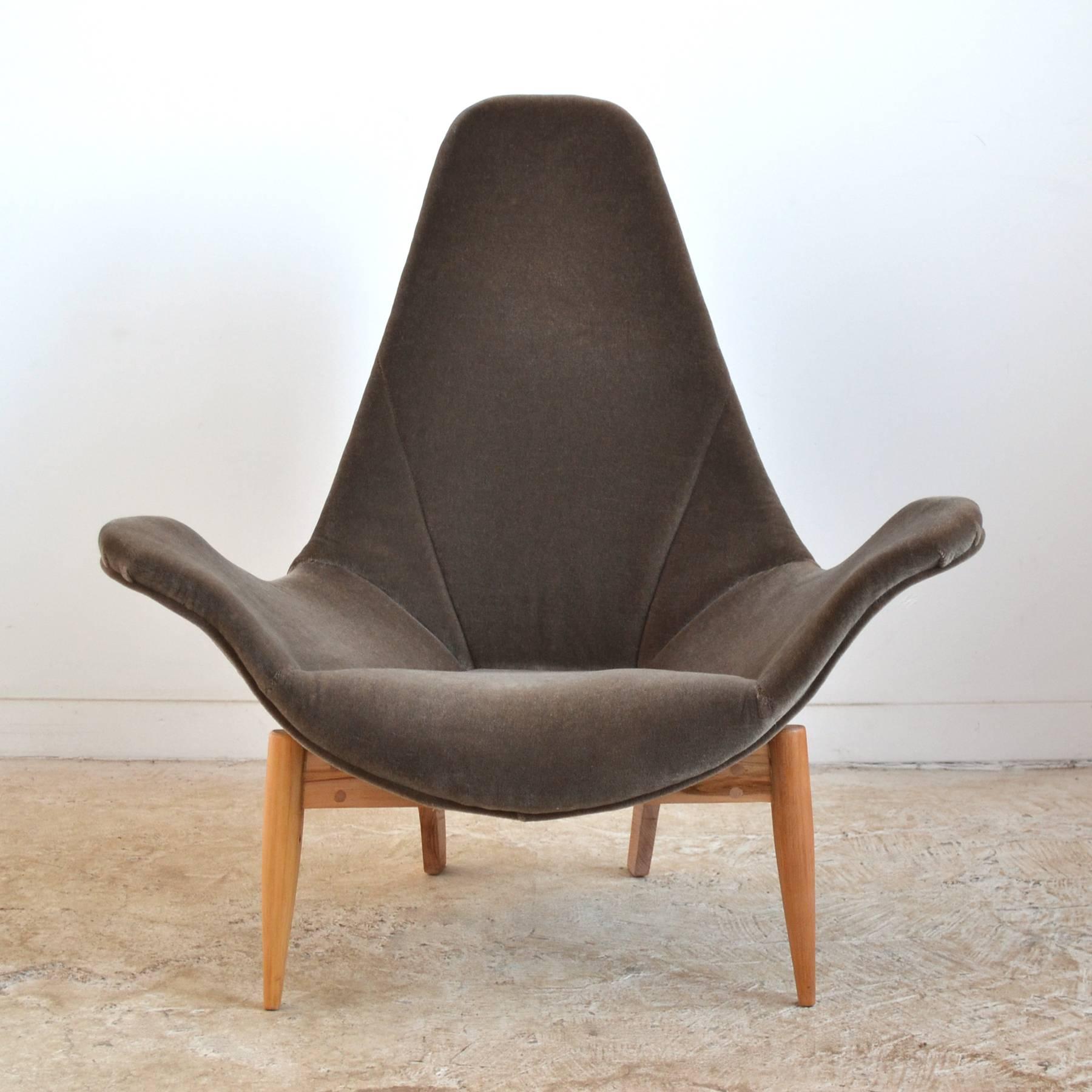 Mid-Century Modern Adrian Pearsall Sculptural Lounge Chair