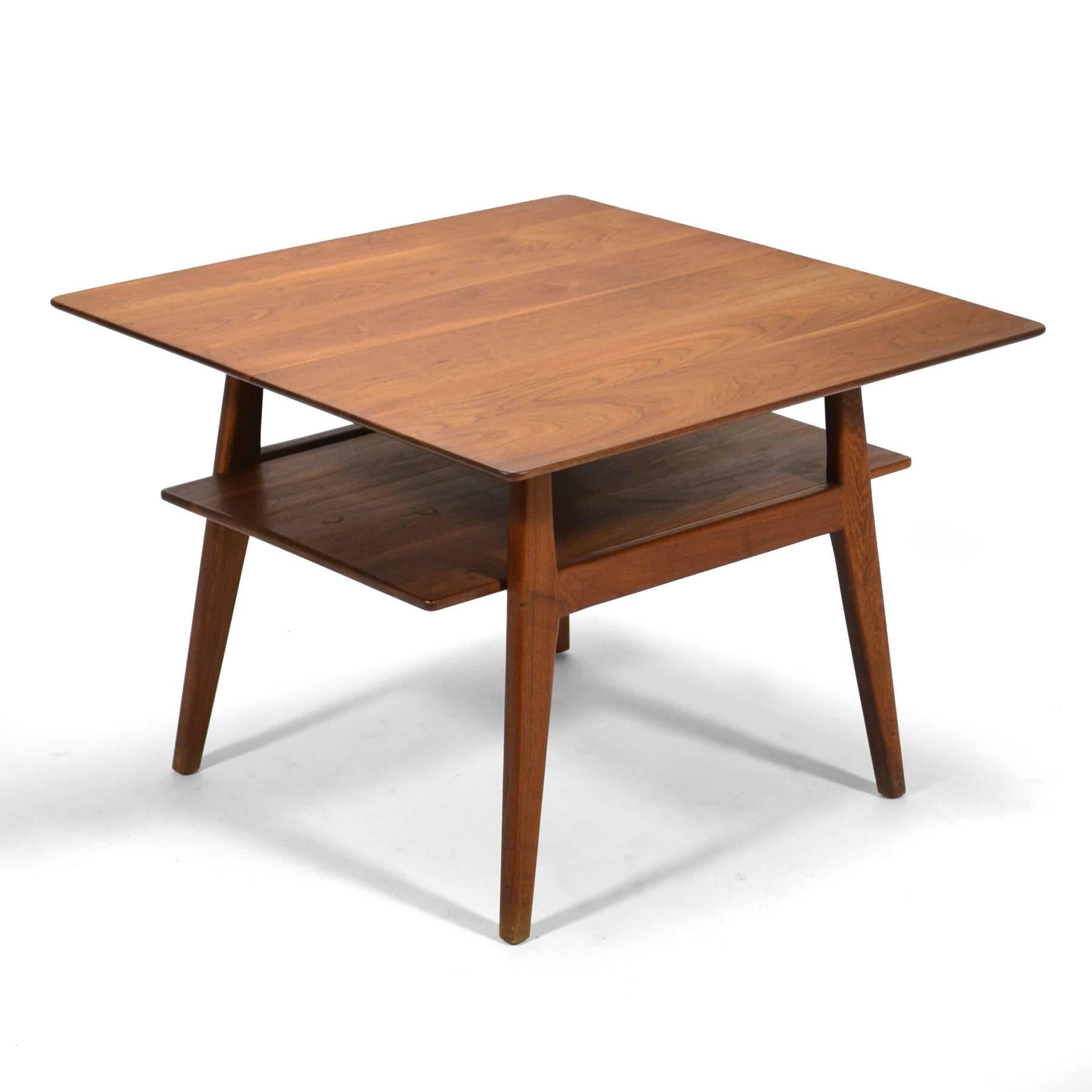 Mid-20th Century Jens Risom Walnut Side or End Table For Sale