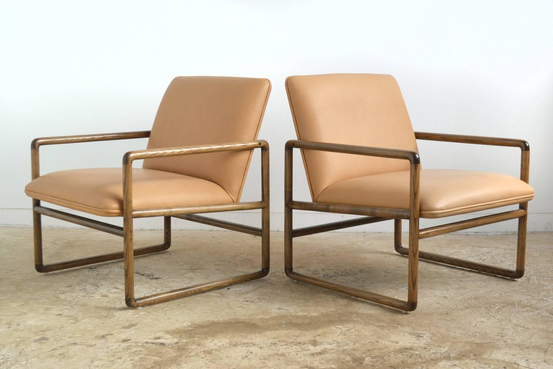 Ward Bennett Pair of Lounge Chairs by Brickel In Excellent Condition In Highland, IN