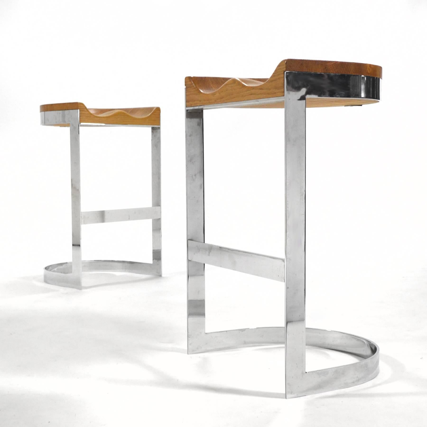 Pair of Warren Bacon Oak and Chrome Counter Stools 1