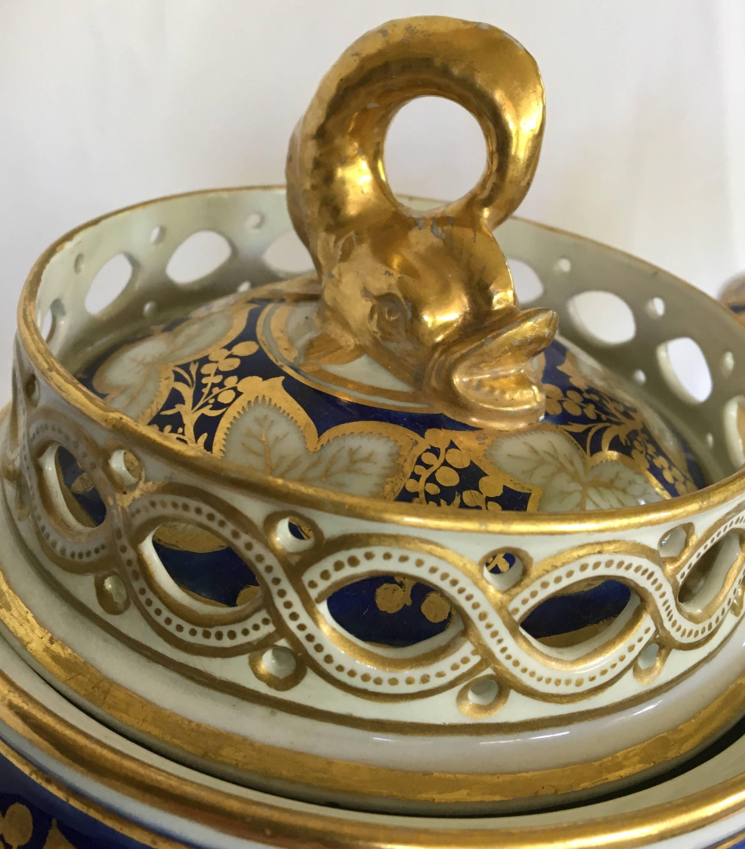 Regency Superba coppia di zuppiere con armoriale Chamberlains Worcester del periodo della Reggenza in vendita