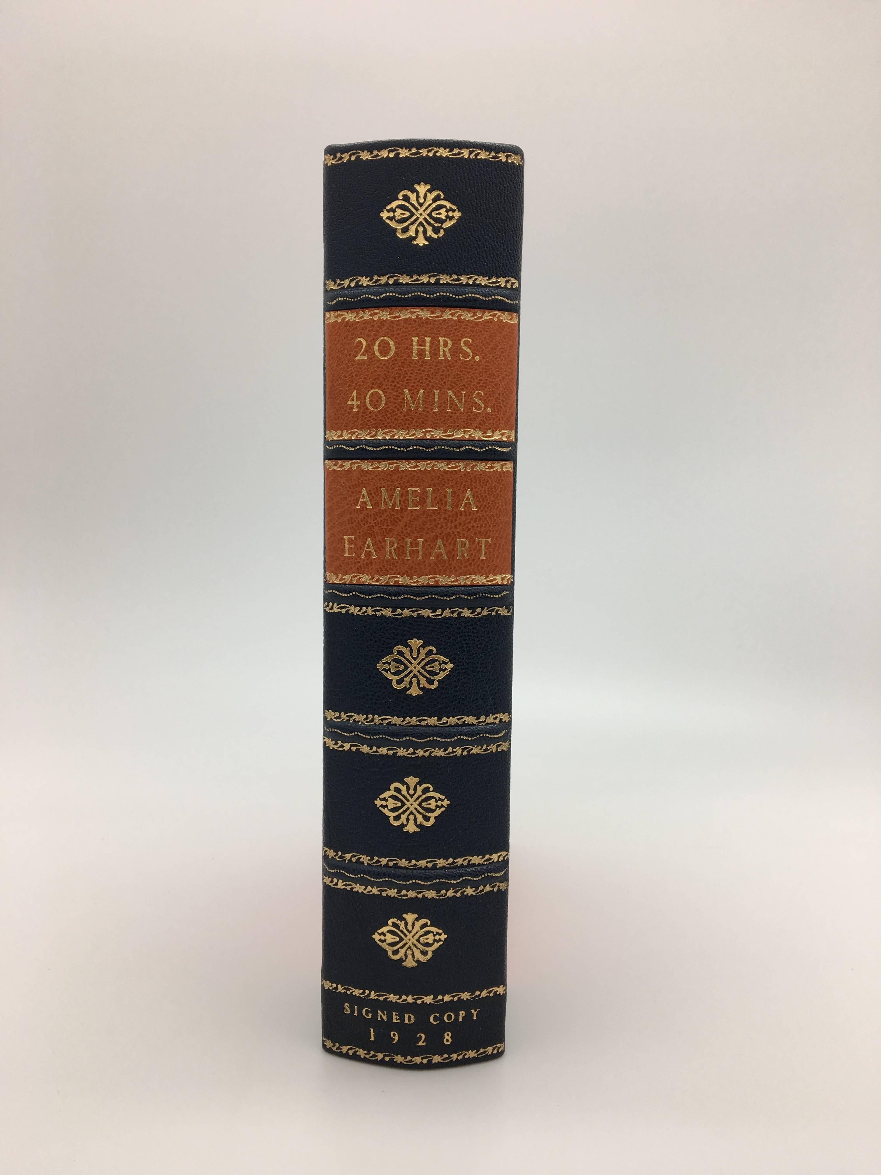 20 HRS. 40 MINS. by Ameila Earhart, Signed 1st Edition, 1928 In Good Condition In Colorado Springs, CO