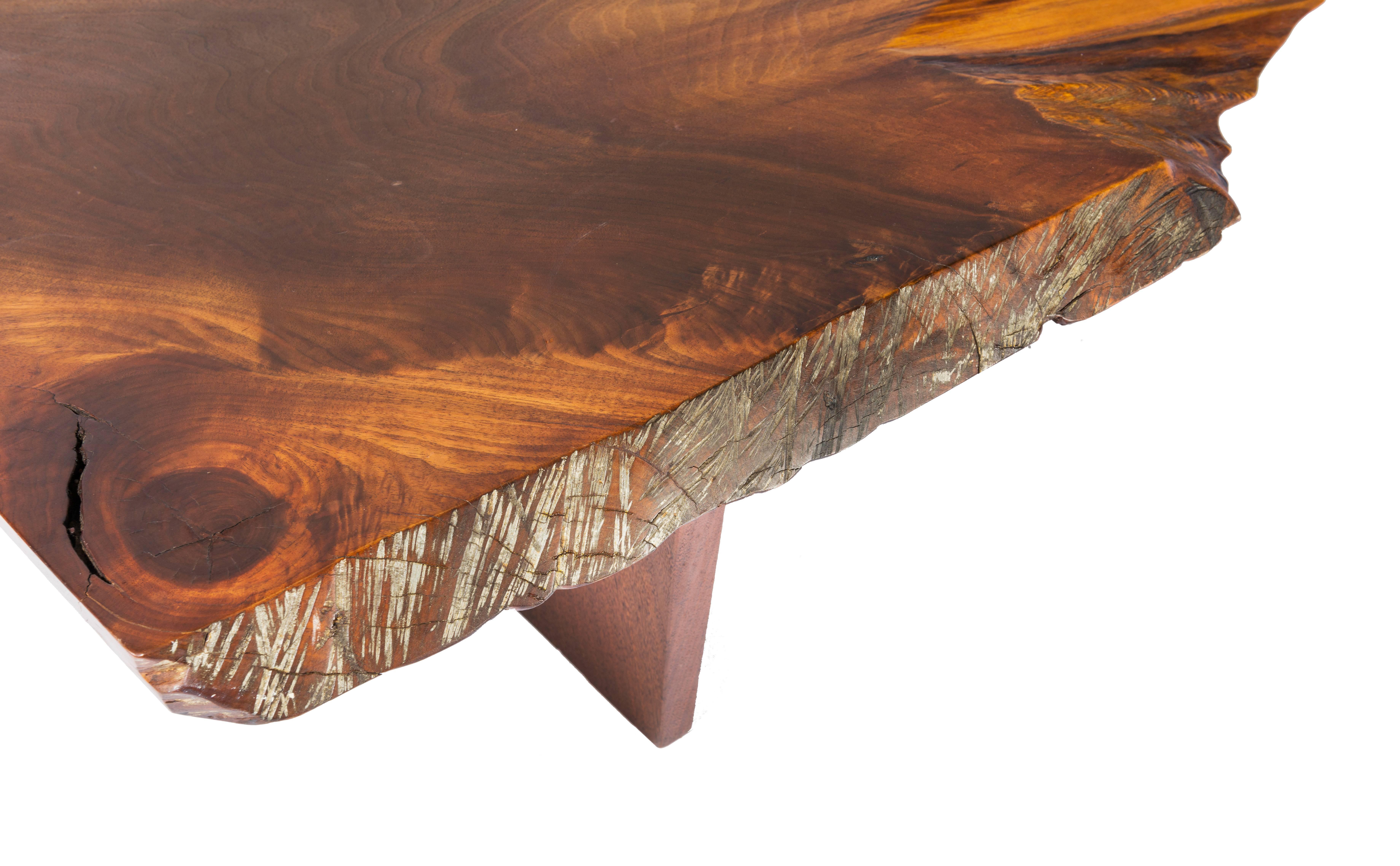 George Nakashima Minguren ii Coffee Table, 1968 In Excellent Condition In Pawtucket, RI
