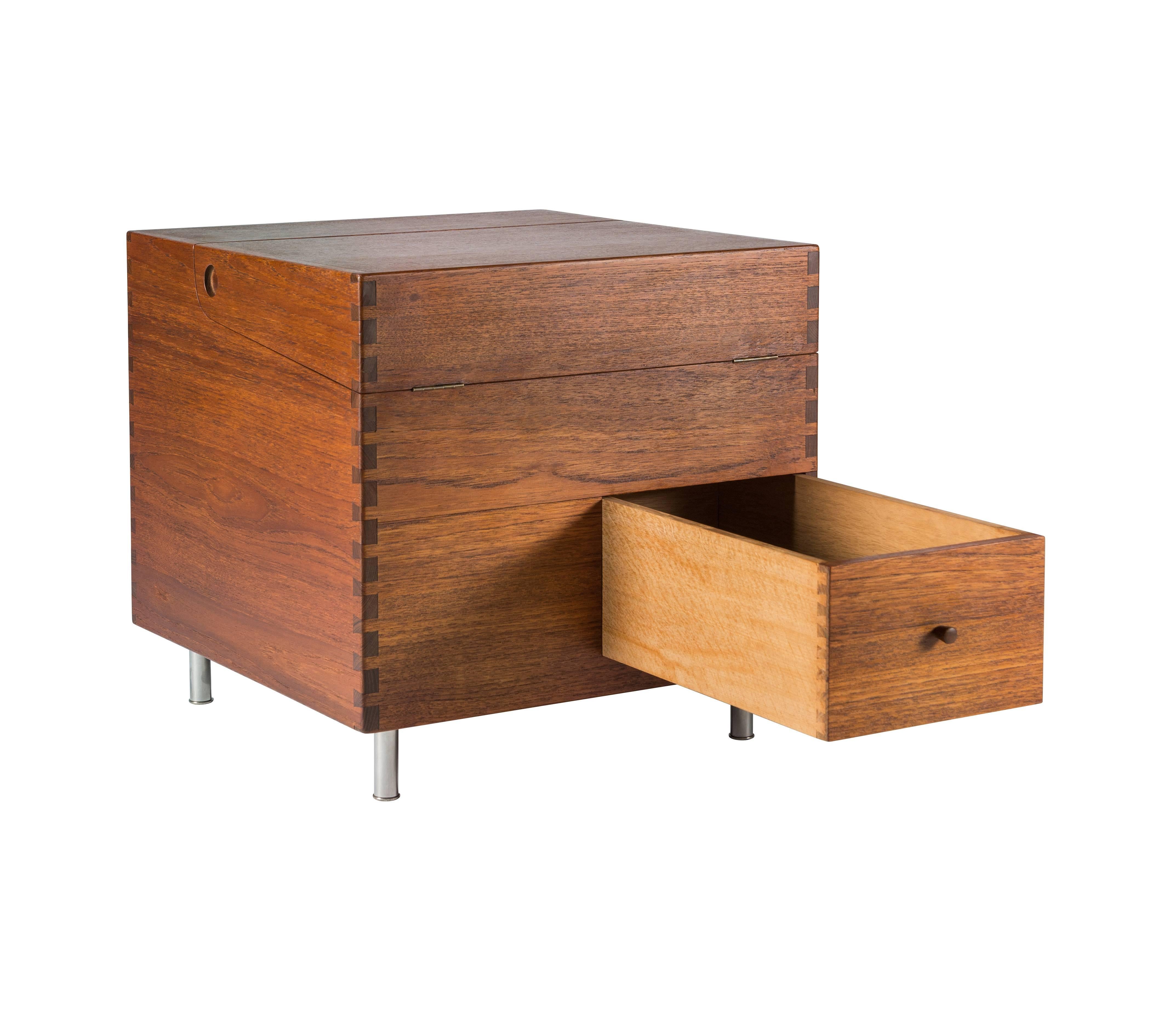 Scandinavian Modern Hans Wegner Cube Bar for Andreas Tuck