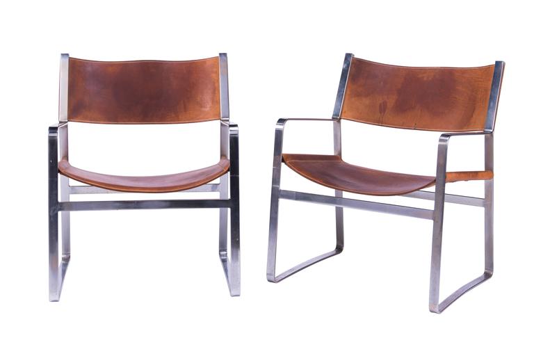 Danish Pair of Hans Wegner Lounge Chairs for Johannes Hansen For Sale