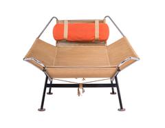 Sedia Flag Halyard di Hans Wegner per GETAMA