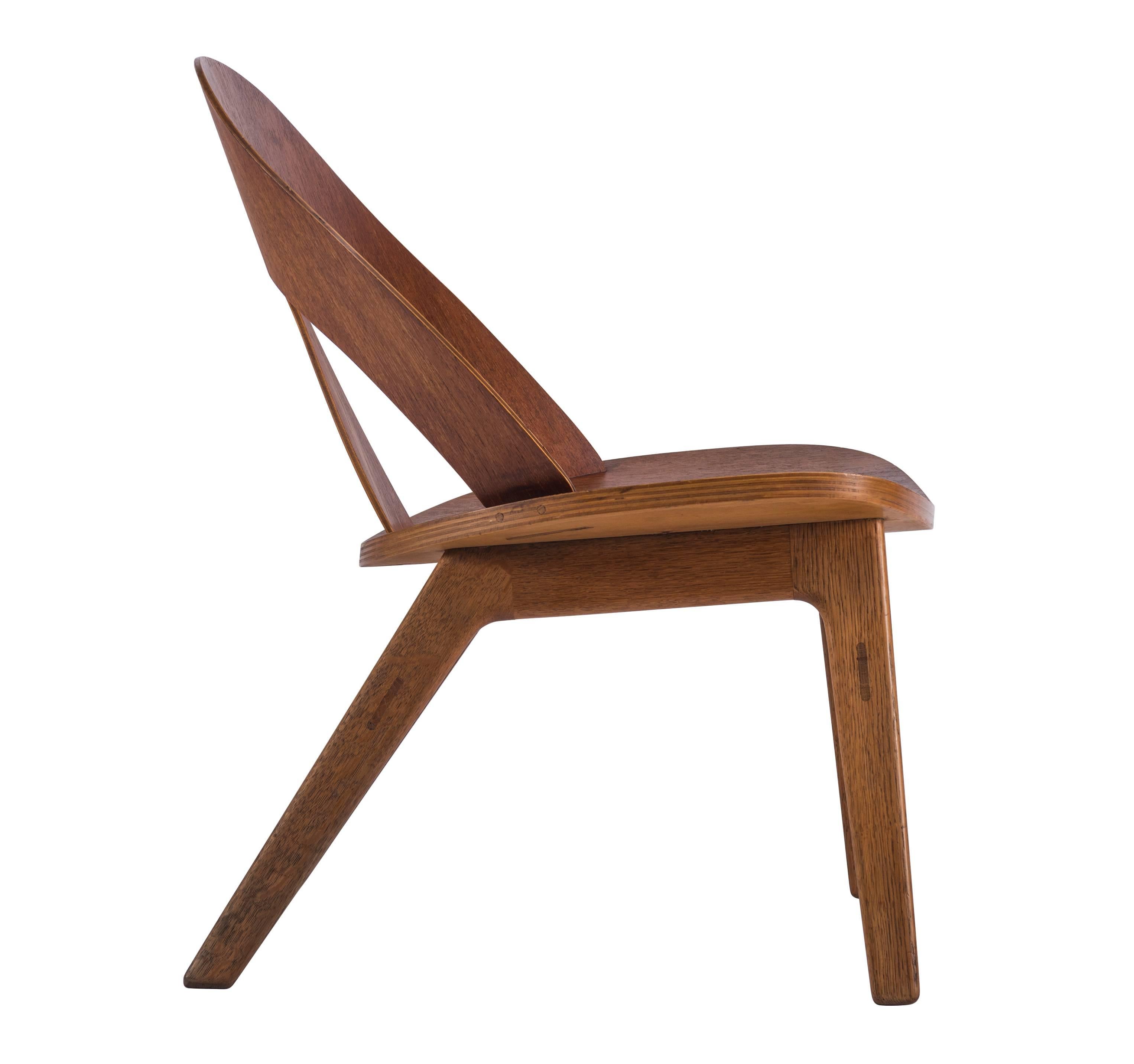 Mid-20th Century Pair of Early Børge Mogensen Plywood Lounge Chairs for Erhard Rasmussen