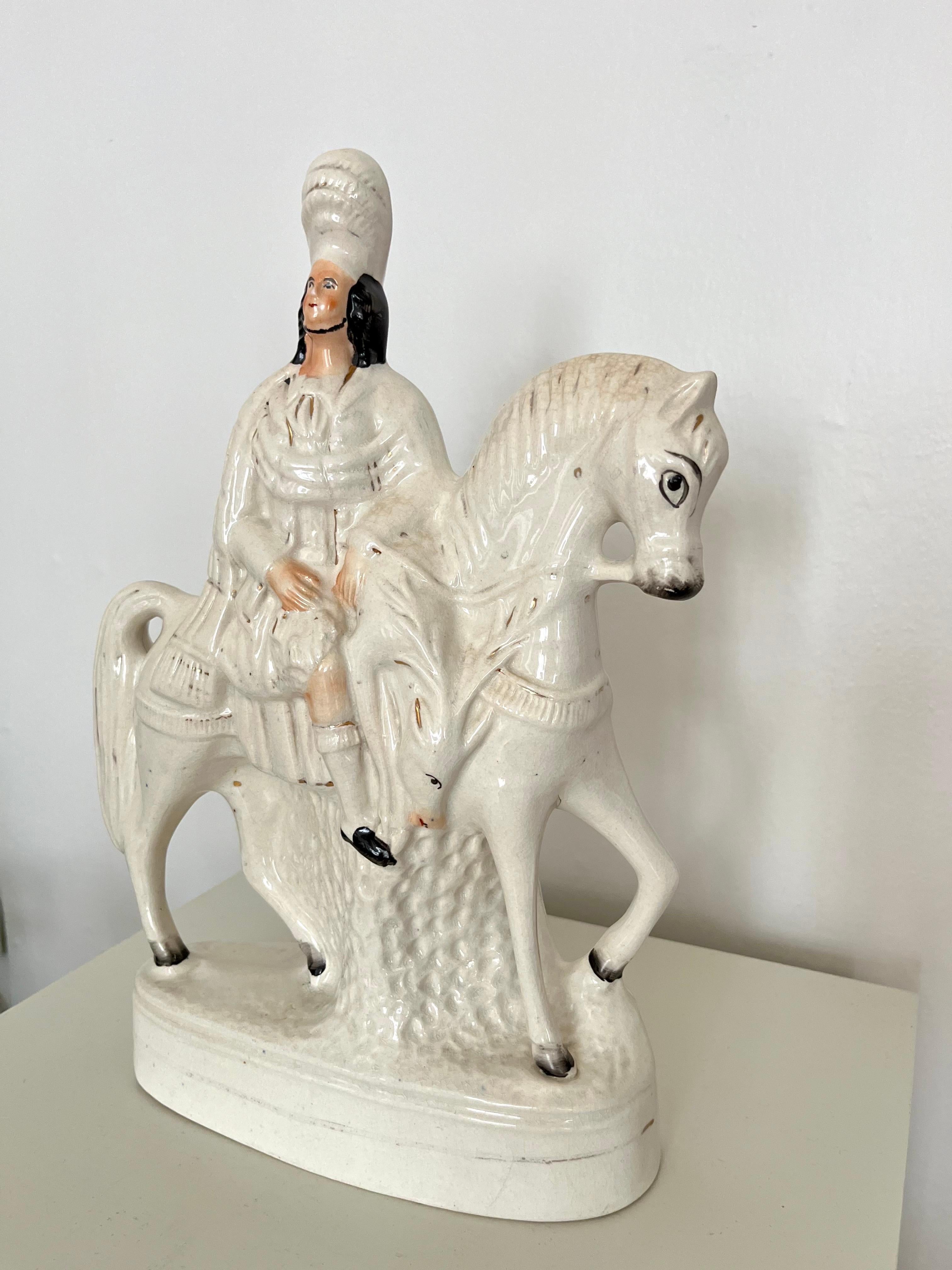 Britannico Figura di cavallo e cavaliere dello Staffordshire, Inghilterra, 1850 ca. in vendita