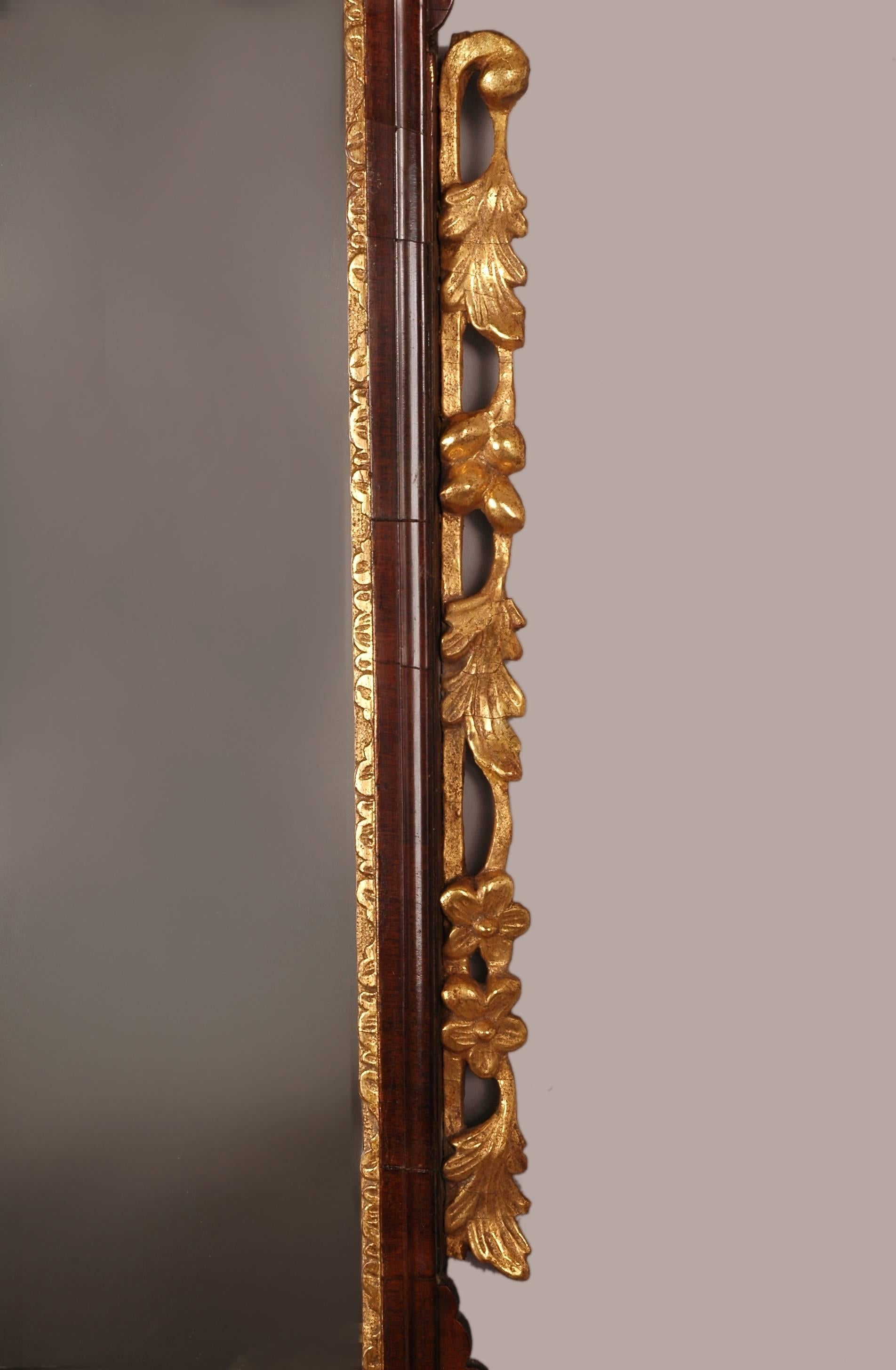 English George II Mahogany and Parcel-Gilt Mirror