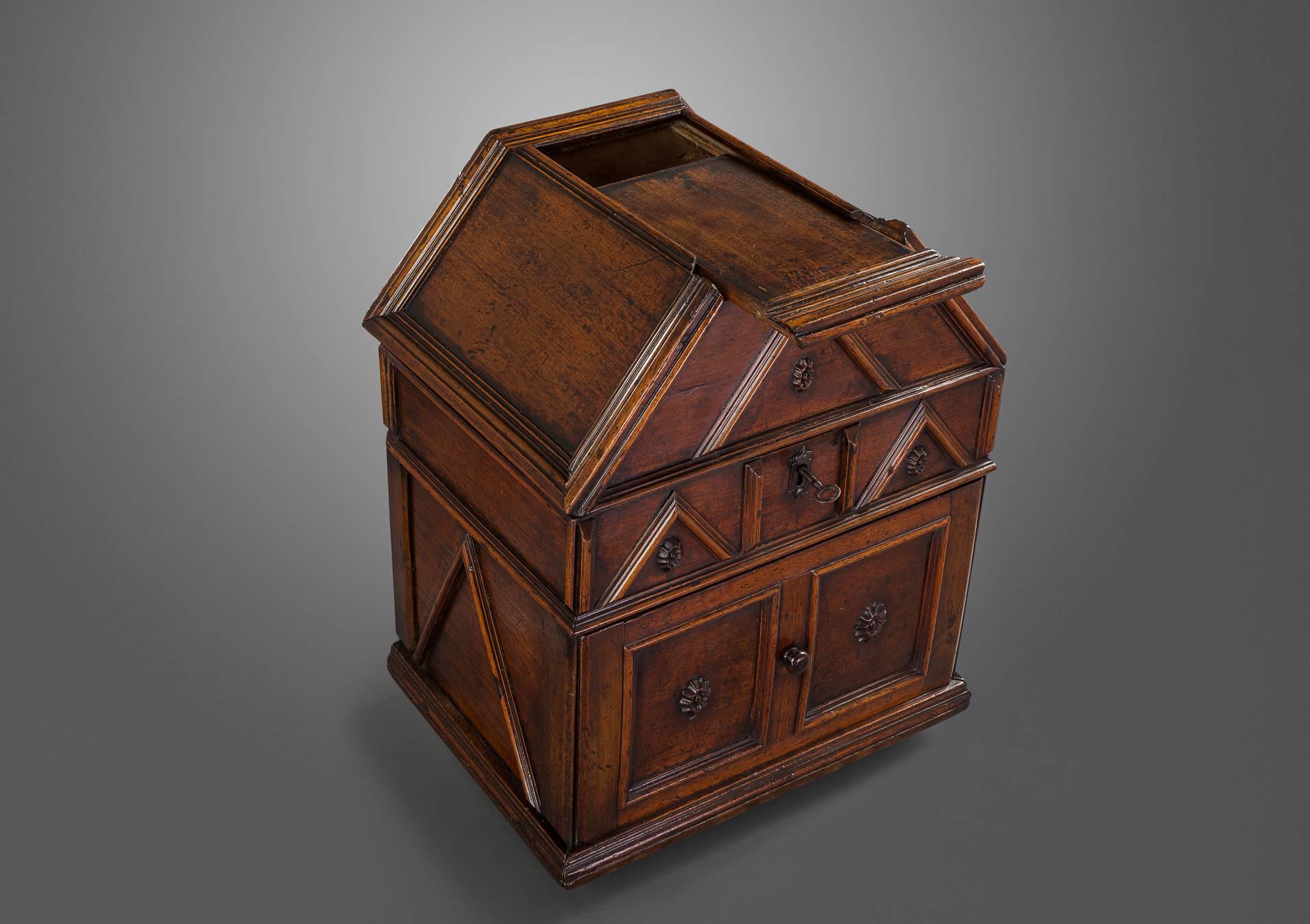 English Late 16th or 17th Century Walnut Table Cabinet For Sale