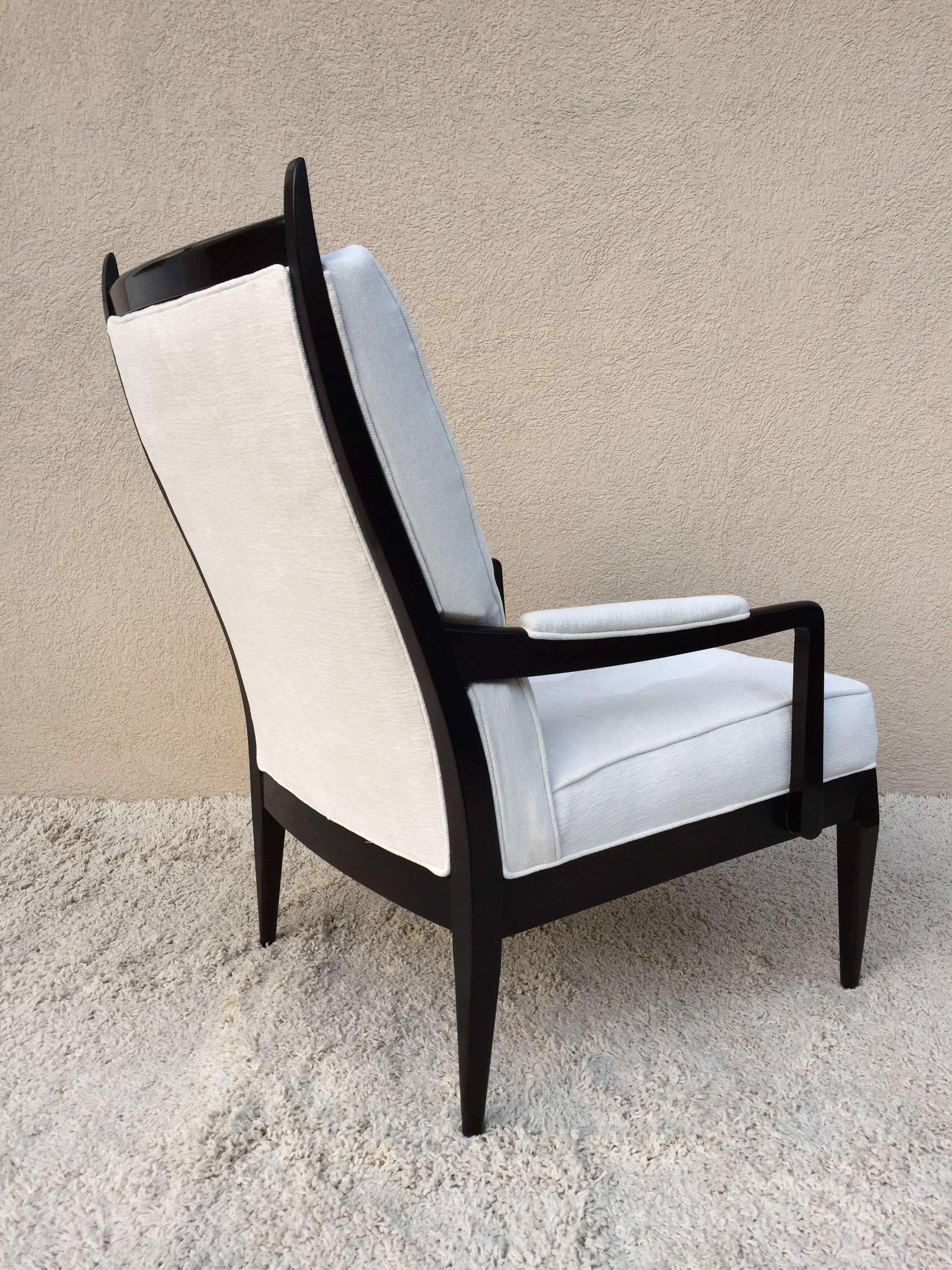Pair of High Back Elegant Club Chairs In Excellent Condition For Sale In Westport, CT