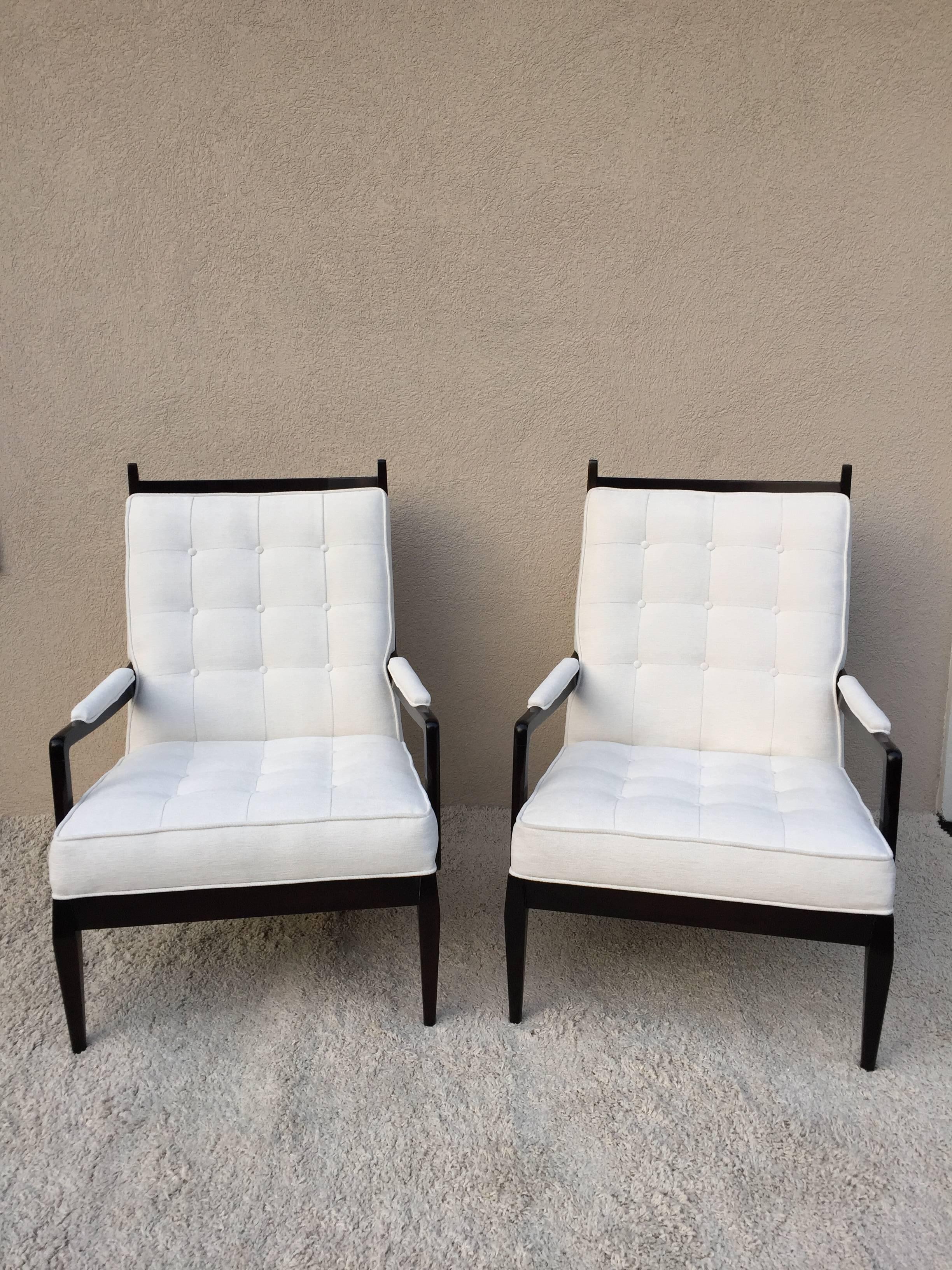 Mid-Century Modern Pair of High Back Elegant Club Chairs For Sale