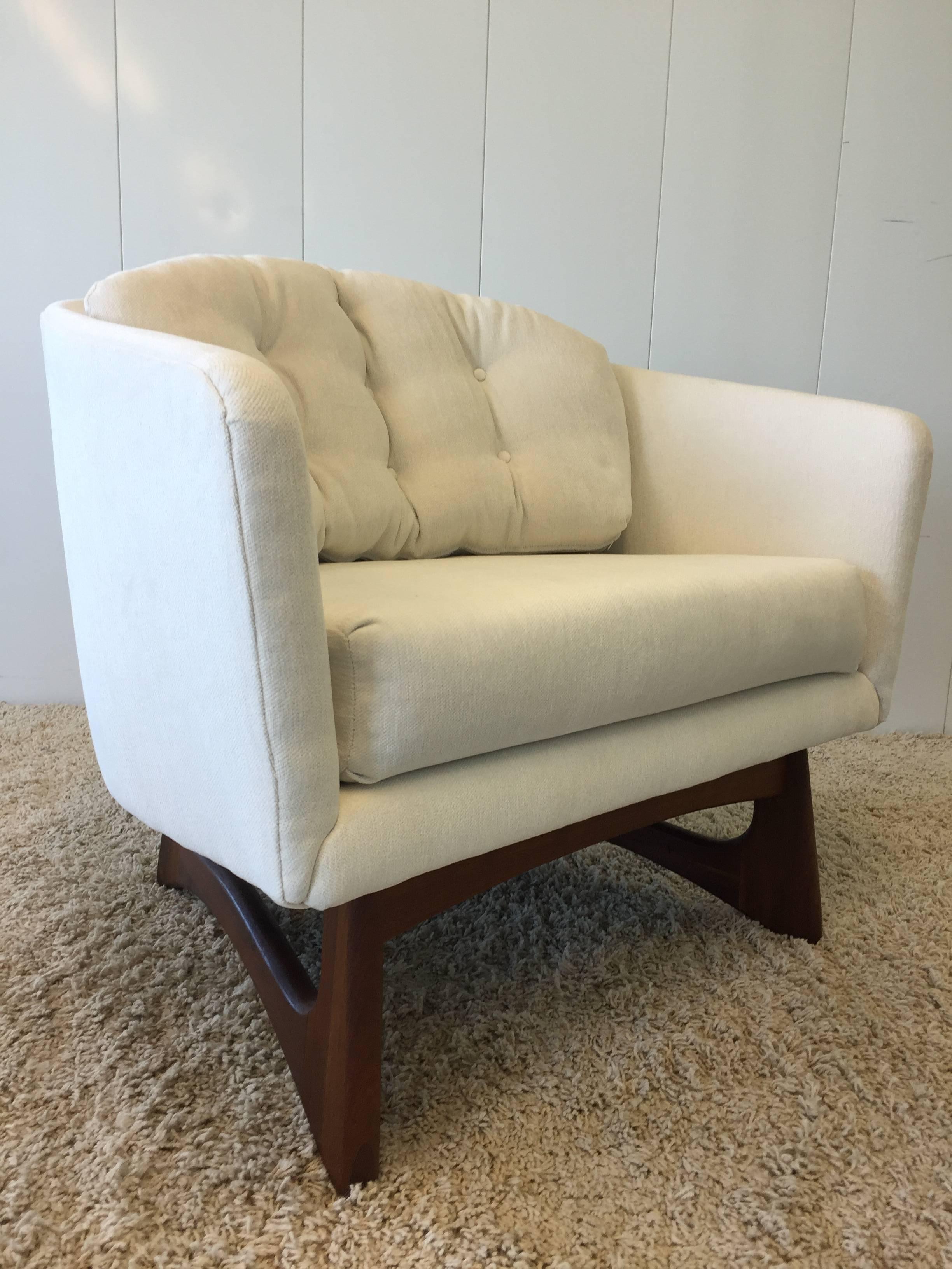 Pair of Adrian Pearsall club chairs for Craft Associates in a off white chenille fabric and tufted back cushion. Wonderful designed walnut base.
