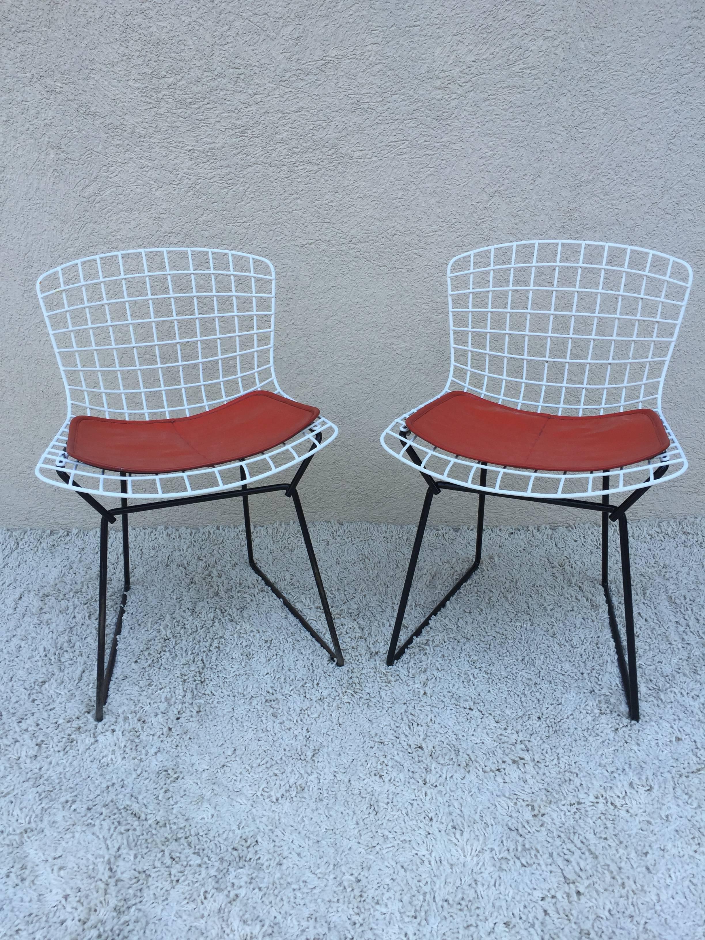 Mid-Century Modern Set of Harry Bertoia Childs Chairs, Original Knoll Orange Seat Pads