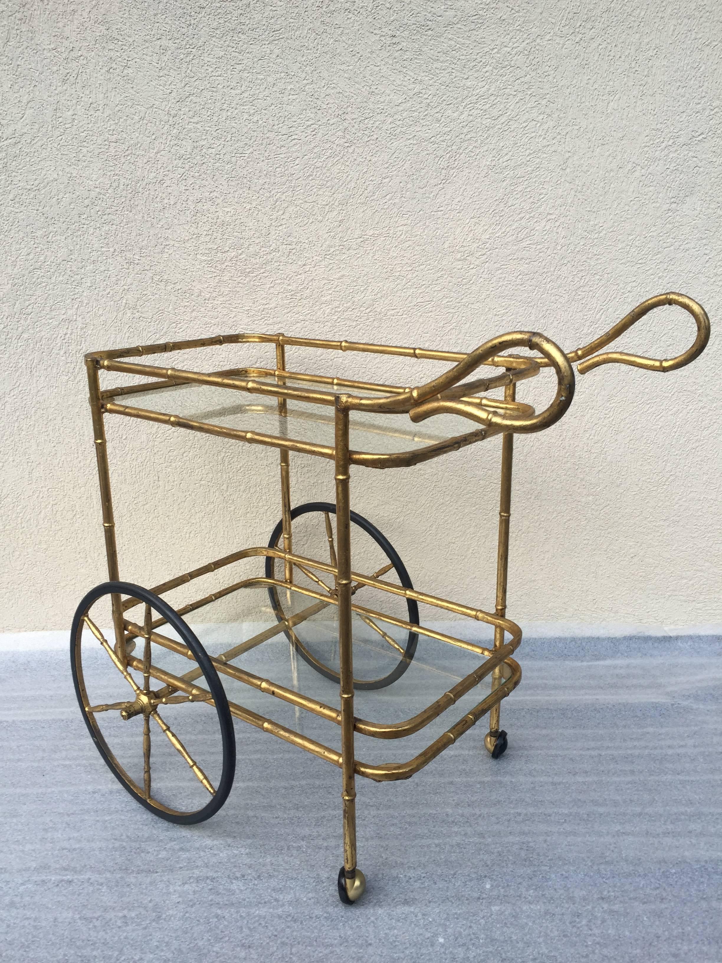Gilt Bamboo Iron Rolling Bar Cart In Excellent Condition For Sale In Westport, CT