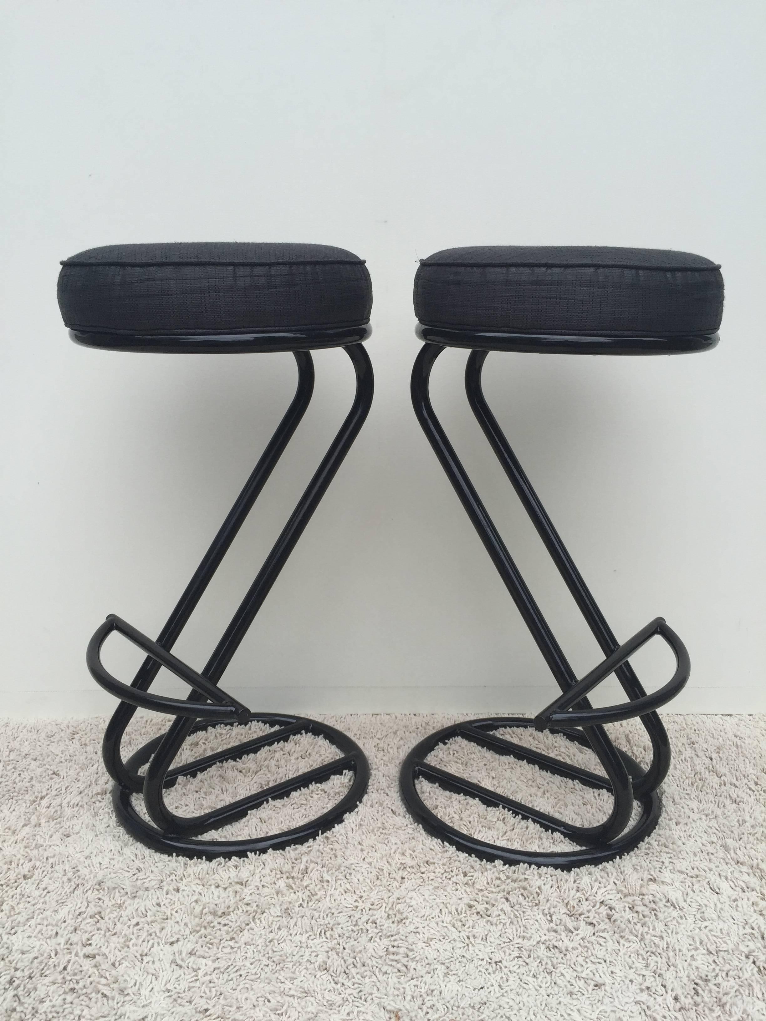 z shaped bar stools