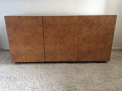 Milo Baughman zugeschriebenes Wurzelholz-Olivenholz-Kabinett/Sideboard