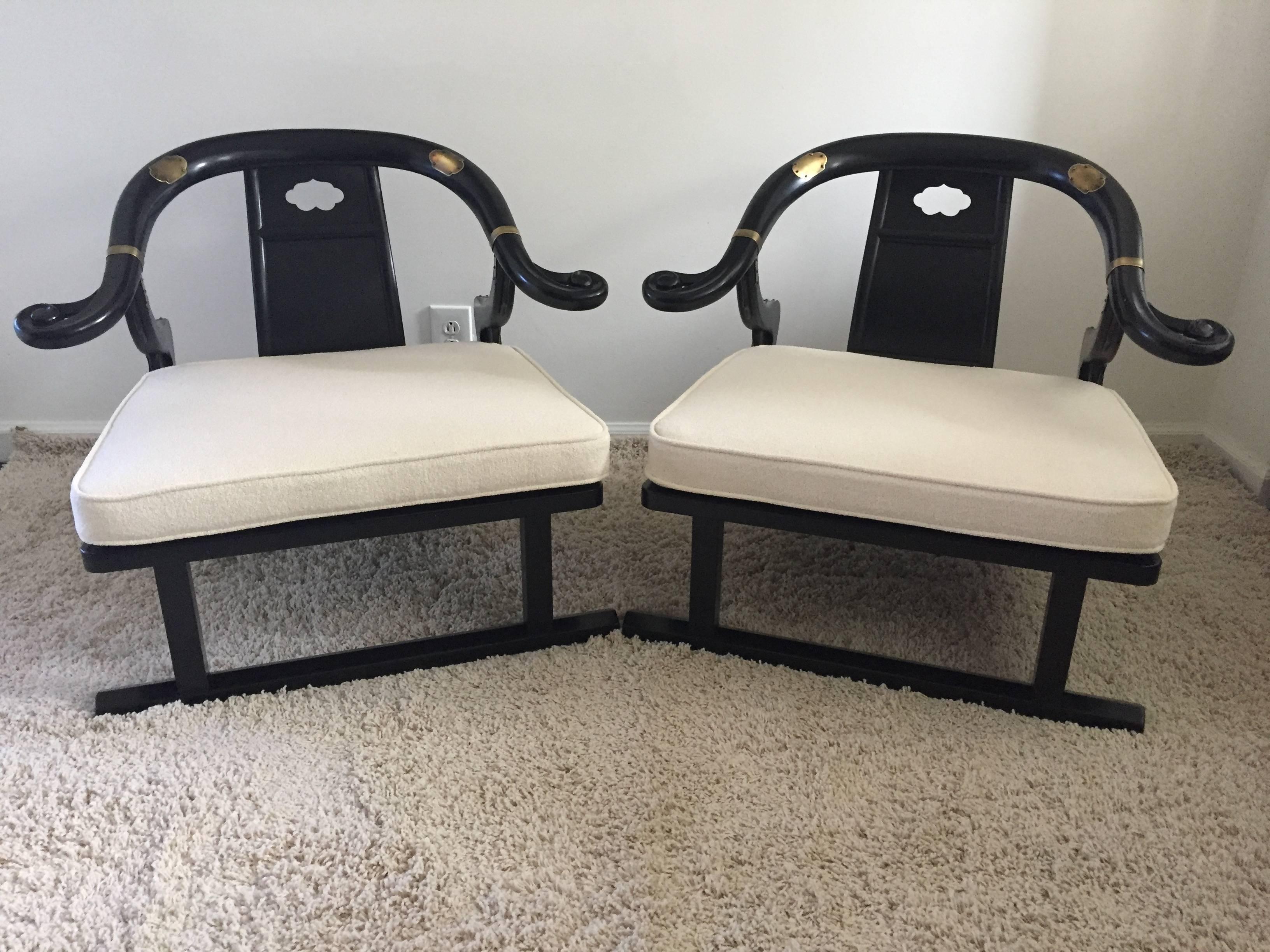 Mid-Century Modern Pair of Michael Taylor East West Early Club Chairs For Sale