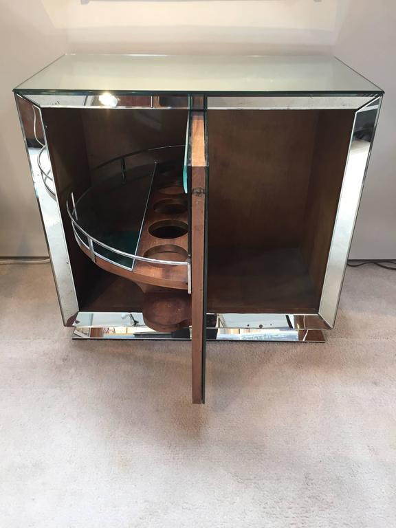 Art Deco French All Mirrored Bar Cabinet Revolving Door In Good Condition For Sale In Westport, CT