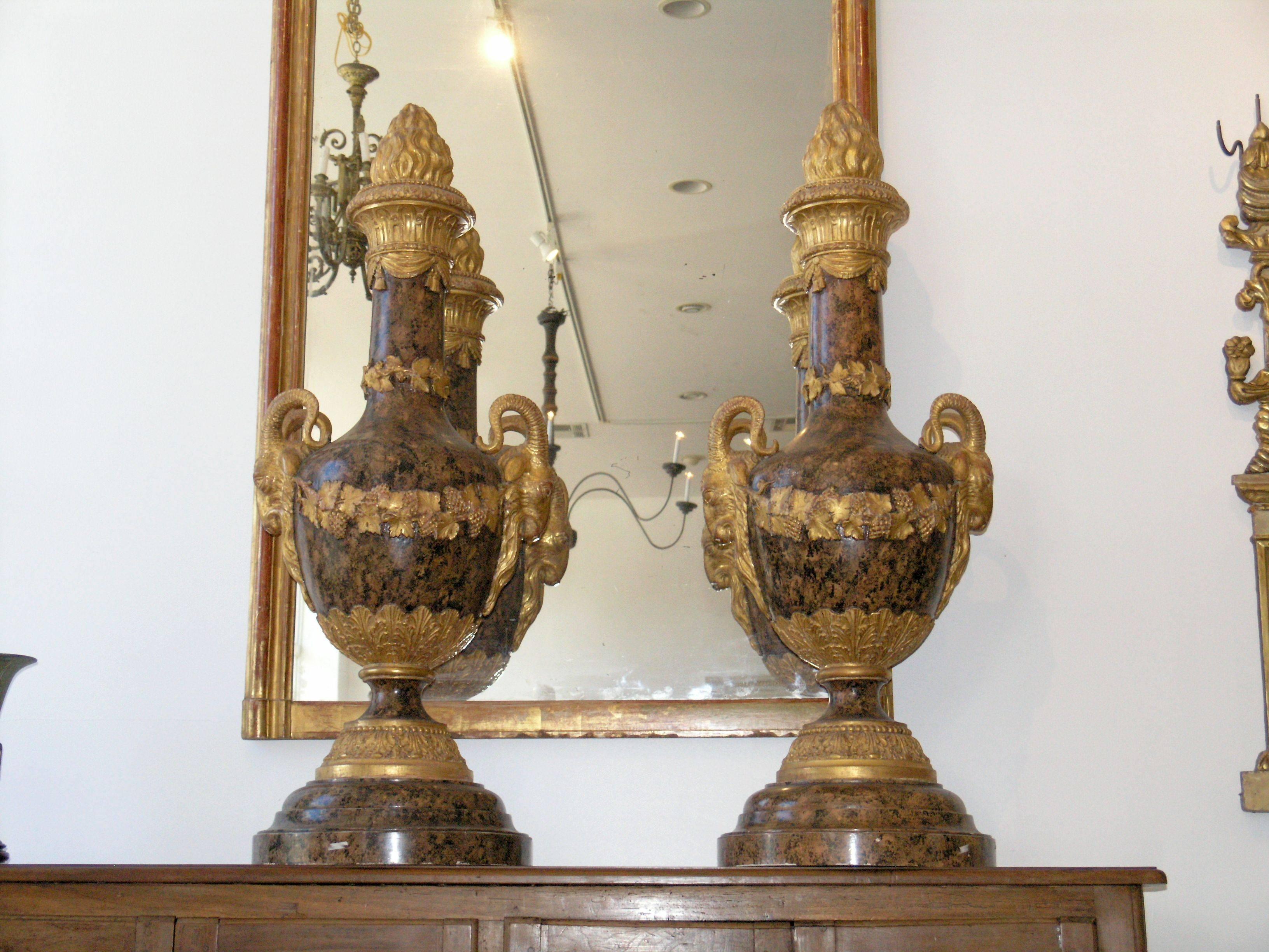 Italian Pair of Monumental Giltwood and faux marble Urns For Sale