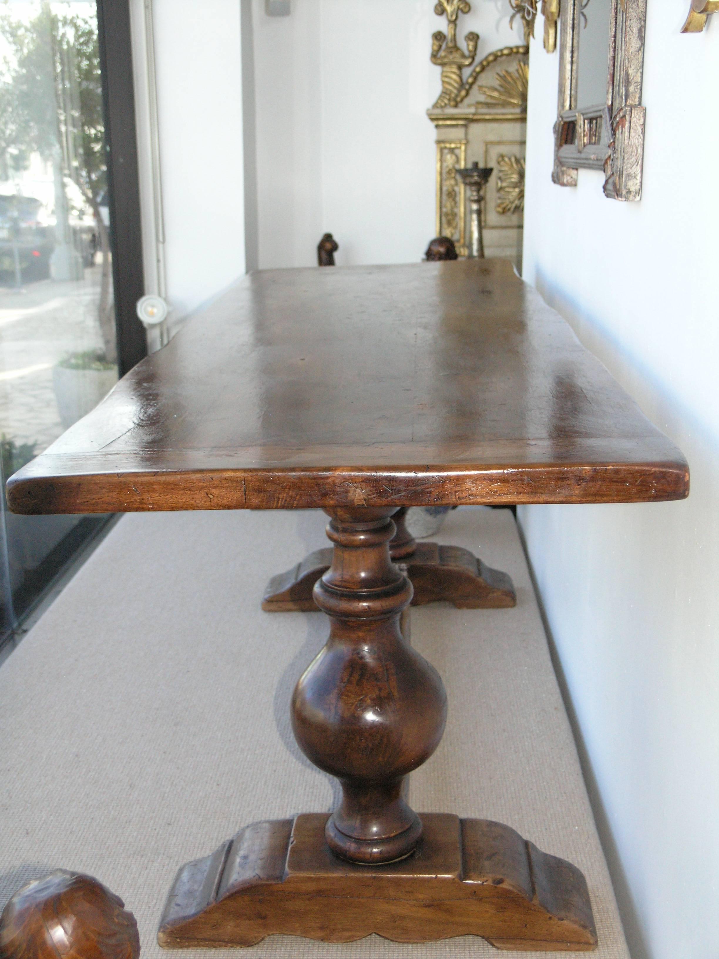 Northern Italian Oak Table , 19th Century For Sale 6