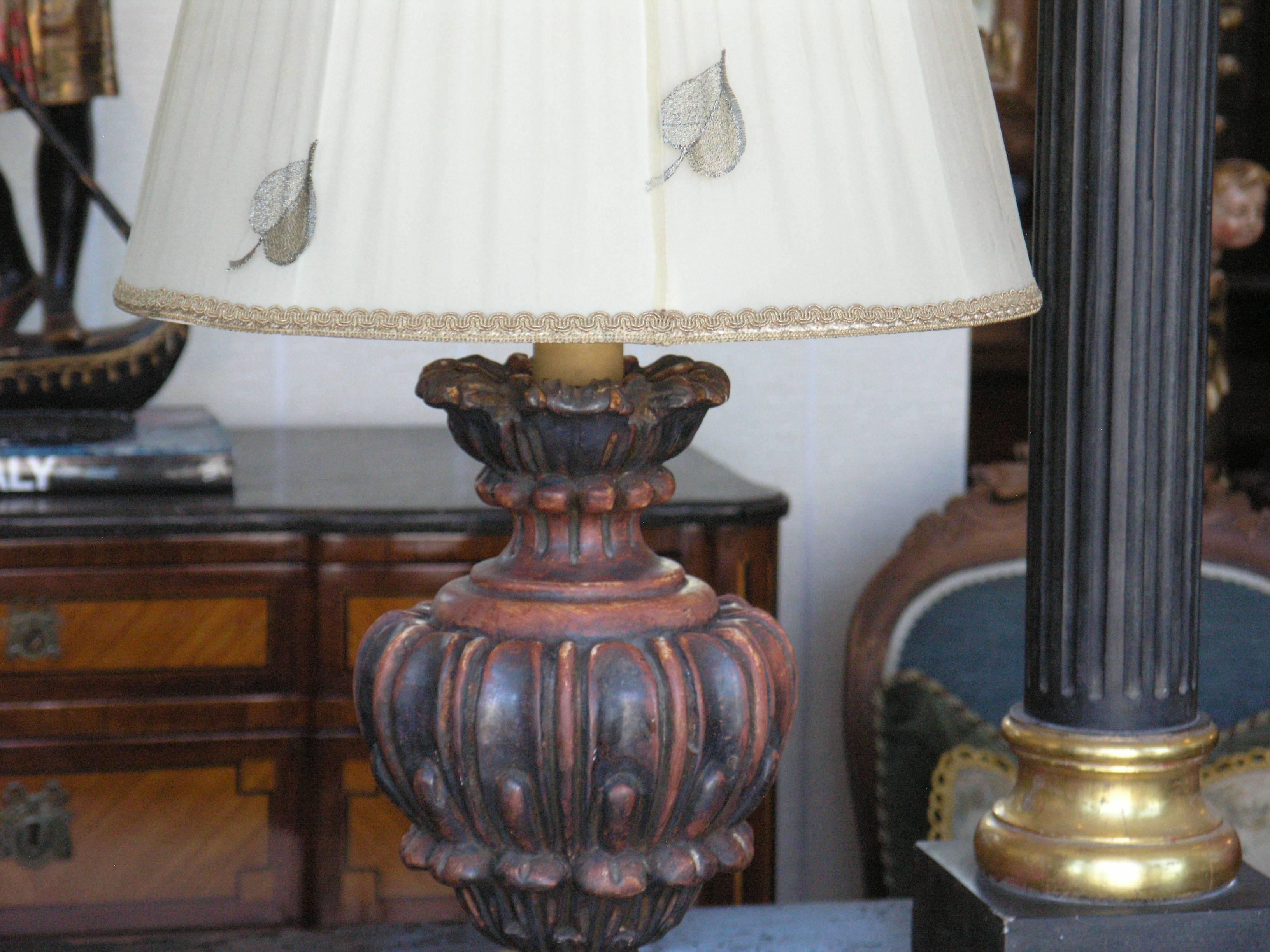 Wood 19th Century Urn Table Lamp For Sale