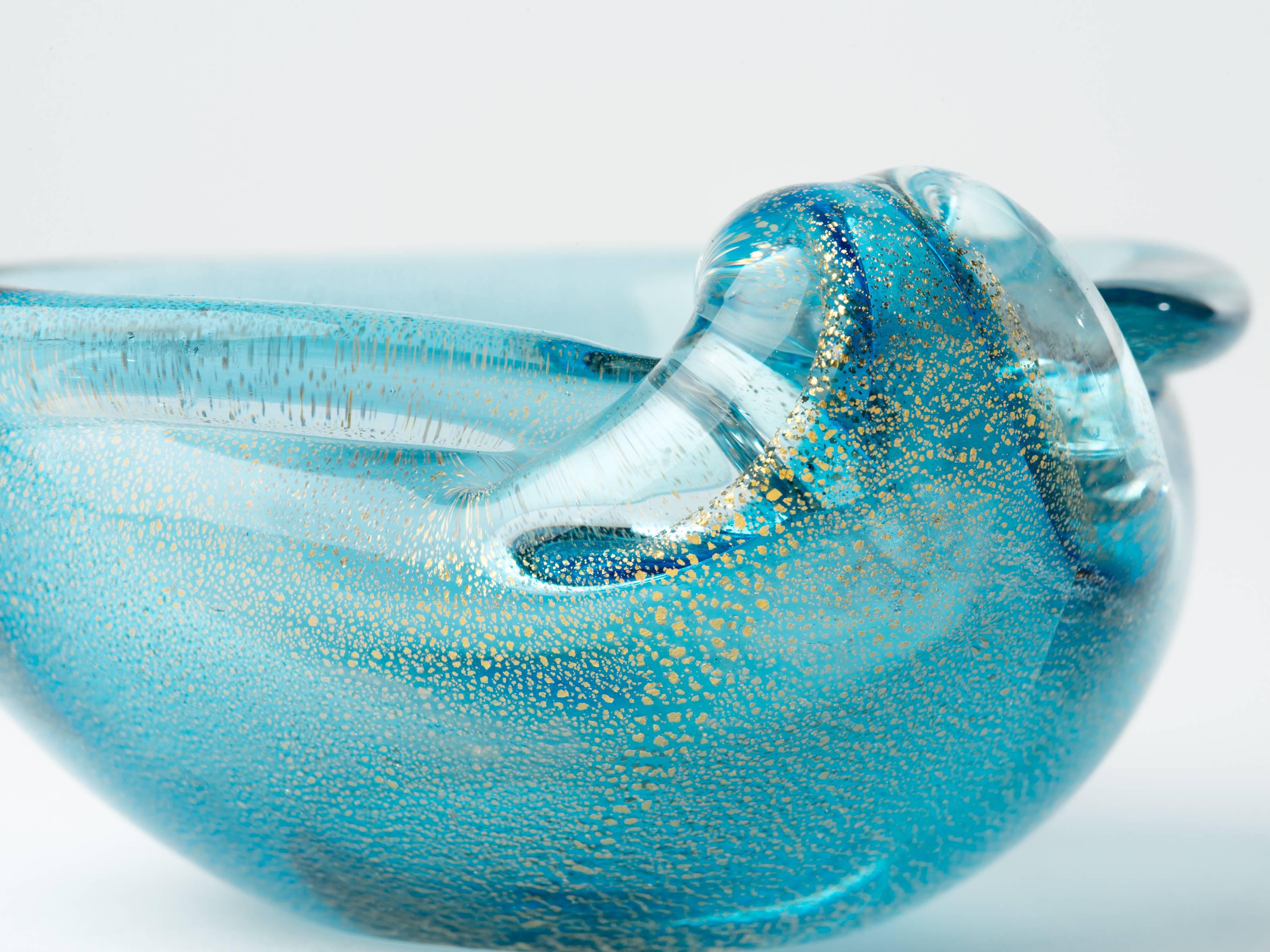 Mid-20th Century Pair of Exquisite Aqua and Gold Murano Bowls by Alfredo Barbini