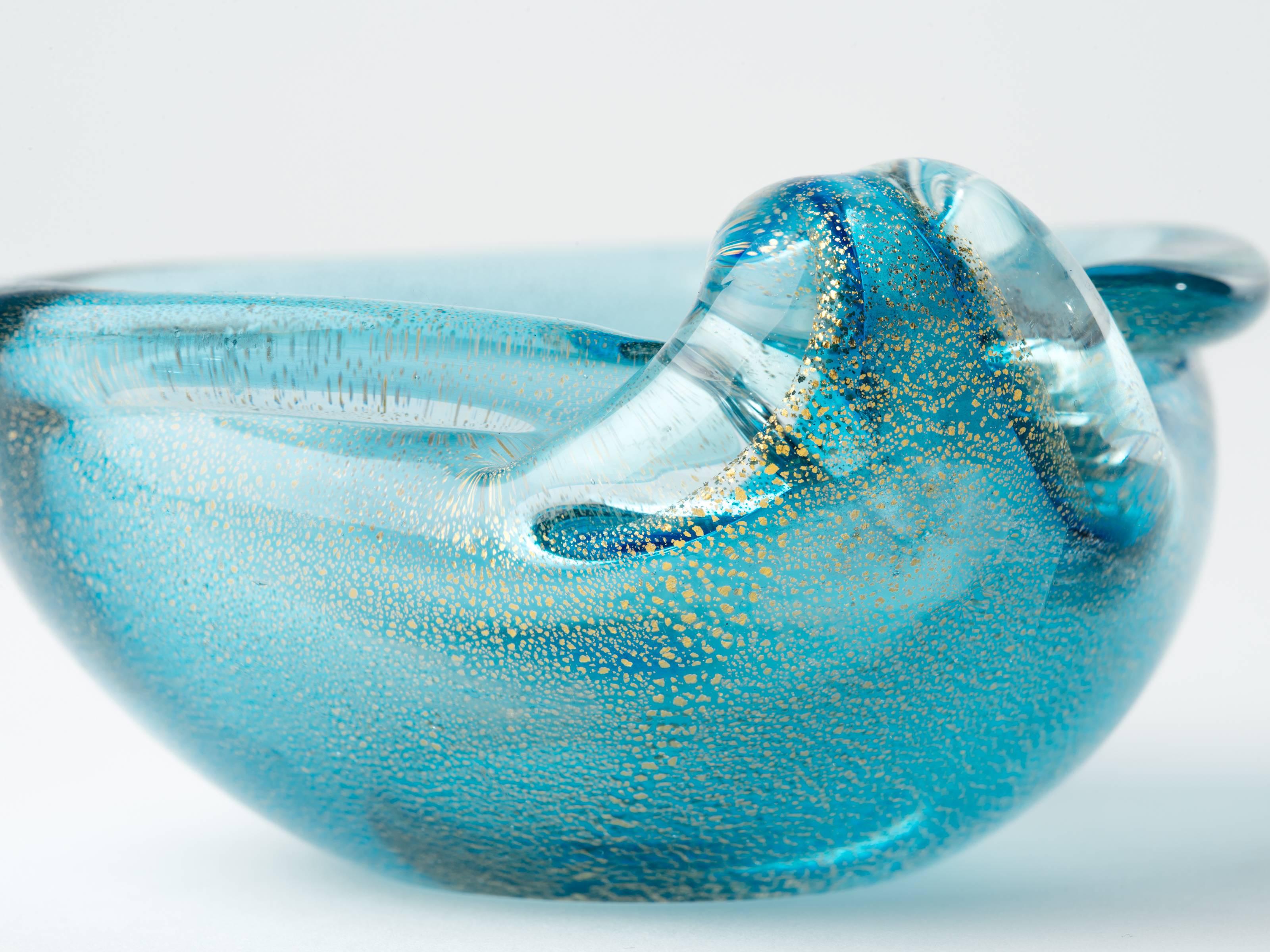 Pair of Exquisite Aqua and Gold Murano Bowls by Alfredo Barbini 1