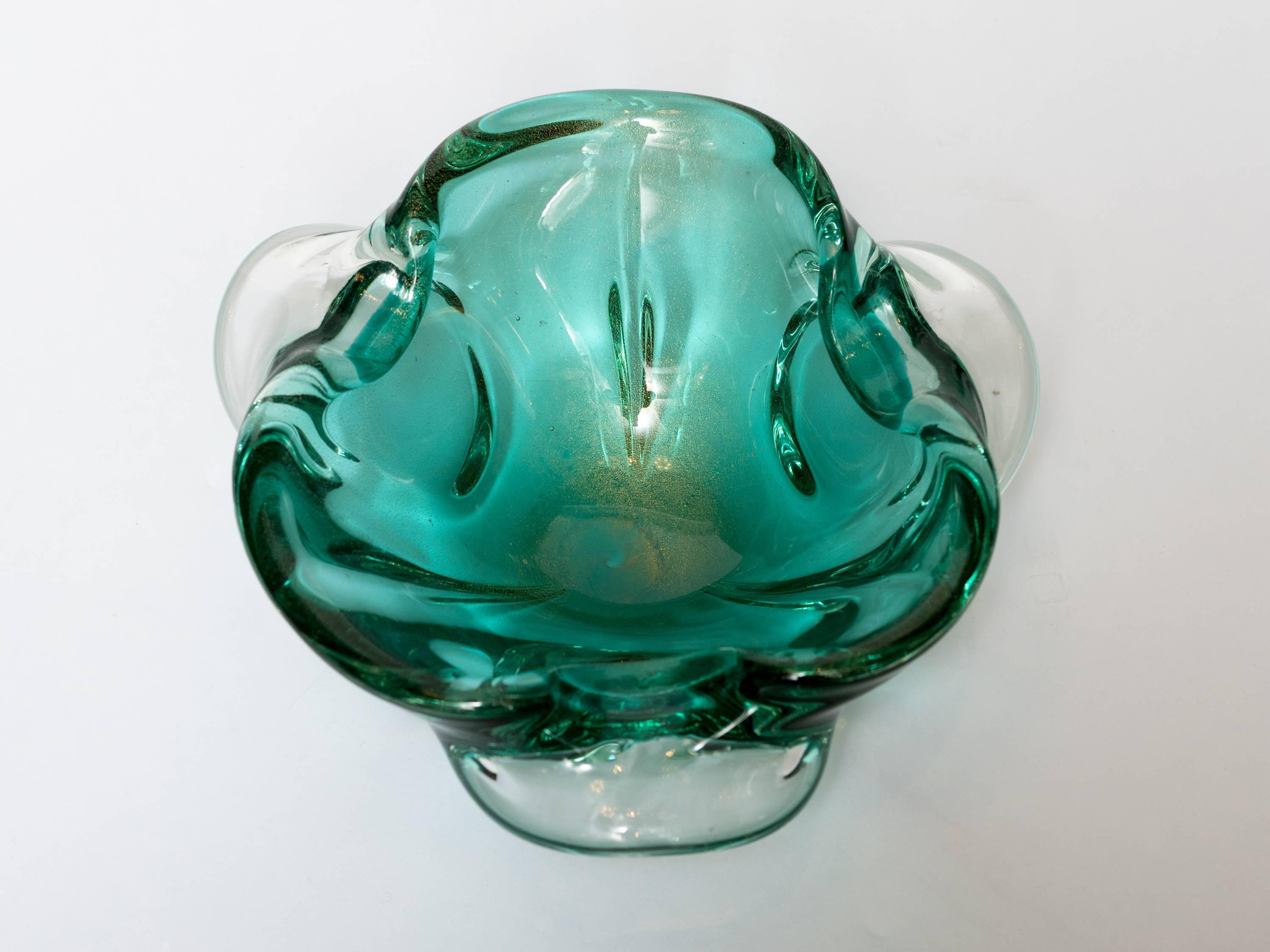 Seguso Mid-Century Modern Murano Bowl in Emerald Green In Good Condition In Fort Lauderdale, FL