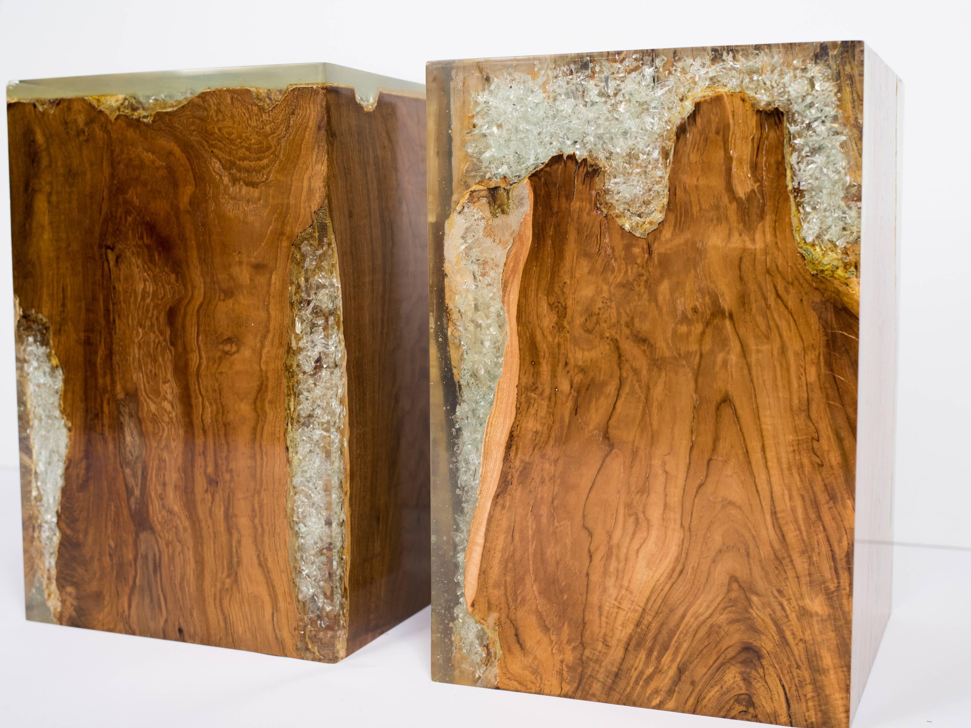 Organic Modern Pair of Indonesian Bleached Teak Wood and Cracked Resin Side Tables For Sale