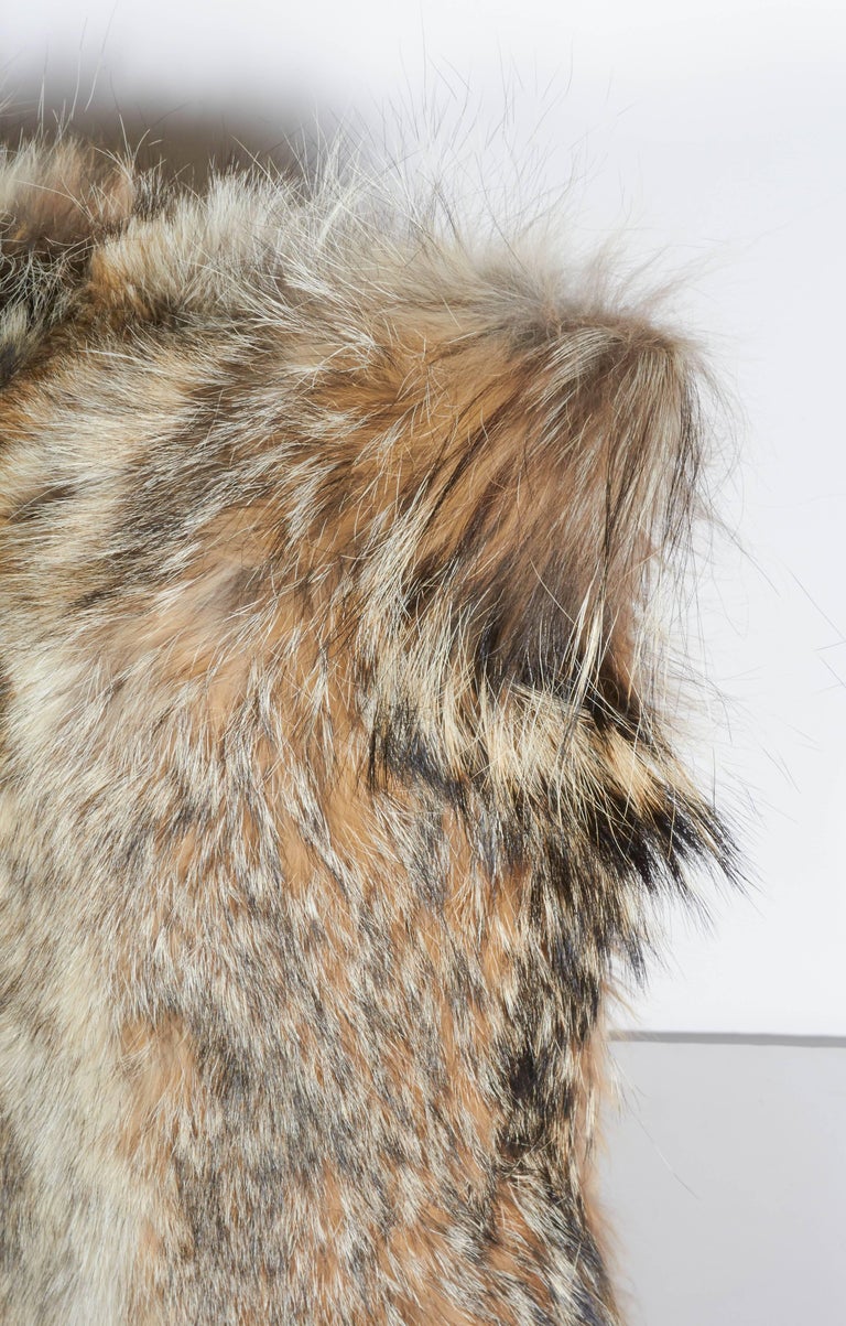 Pair of Luxury Fur Throw Pillows in Coyote and Cashmere For Sale at 1stDibs