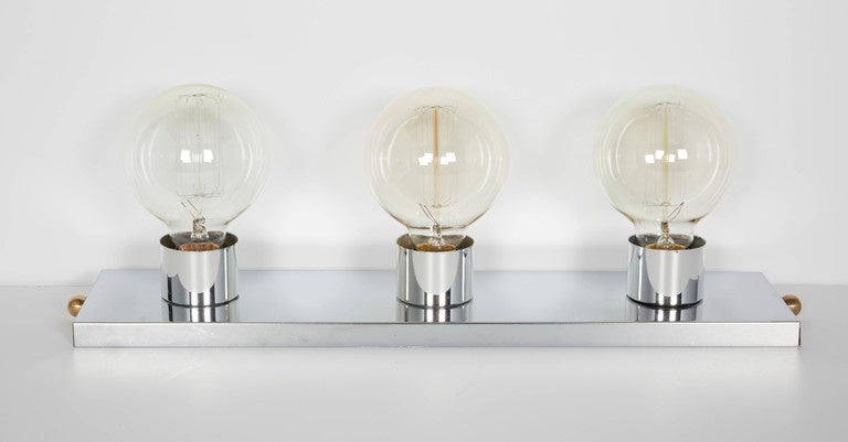 American Mid-Century Modern Chromed Vanity Light with Atomic Design