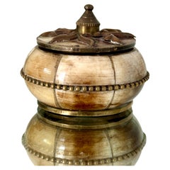 Decorative Objects